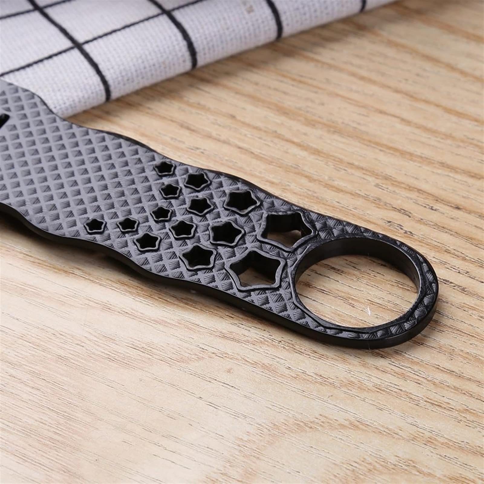 Kamm Haarpflege Haarkamm Schwarz Friseursalon Friseurkamm Breiter Zahn Haarschnitt Haarschneider Kamm Styling-Tool 1pc Haarbürste
