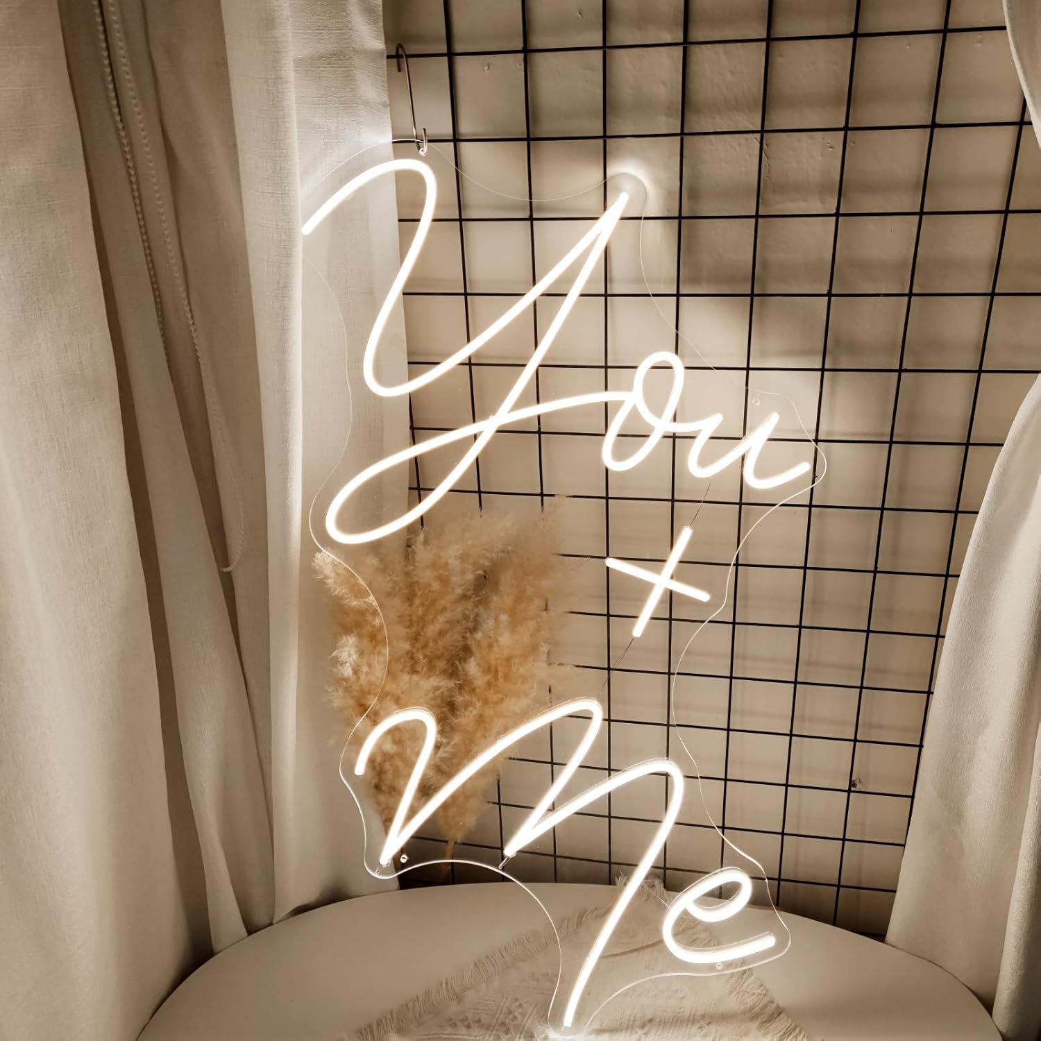 You and Me Neon Sign for Wall Decor Aesthetic Bedroom Birthday Party Personalized Neon Light Gift Boyfriend Girlfriend Lover Party Room USB Operated Led Sign, 24 * 21.9 inches