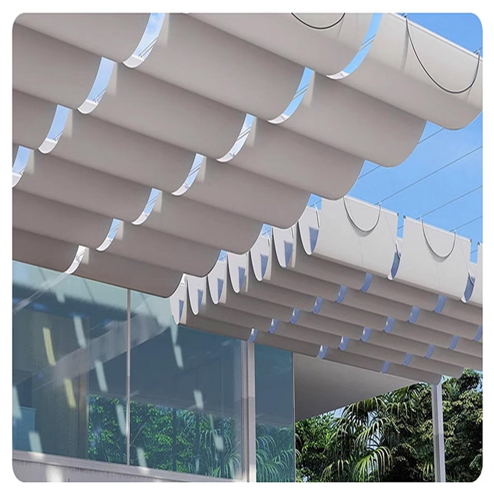 Auvent rétractable imperméable pour rénover le toit de votre pergola