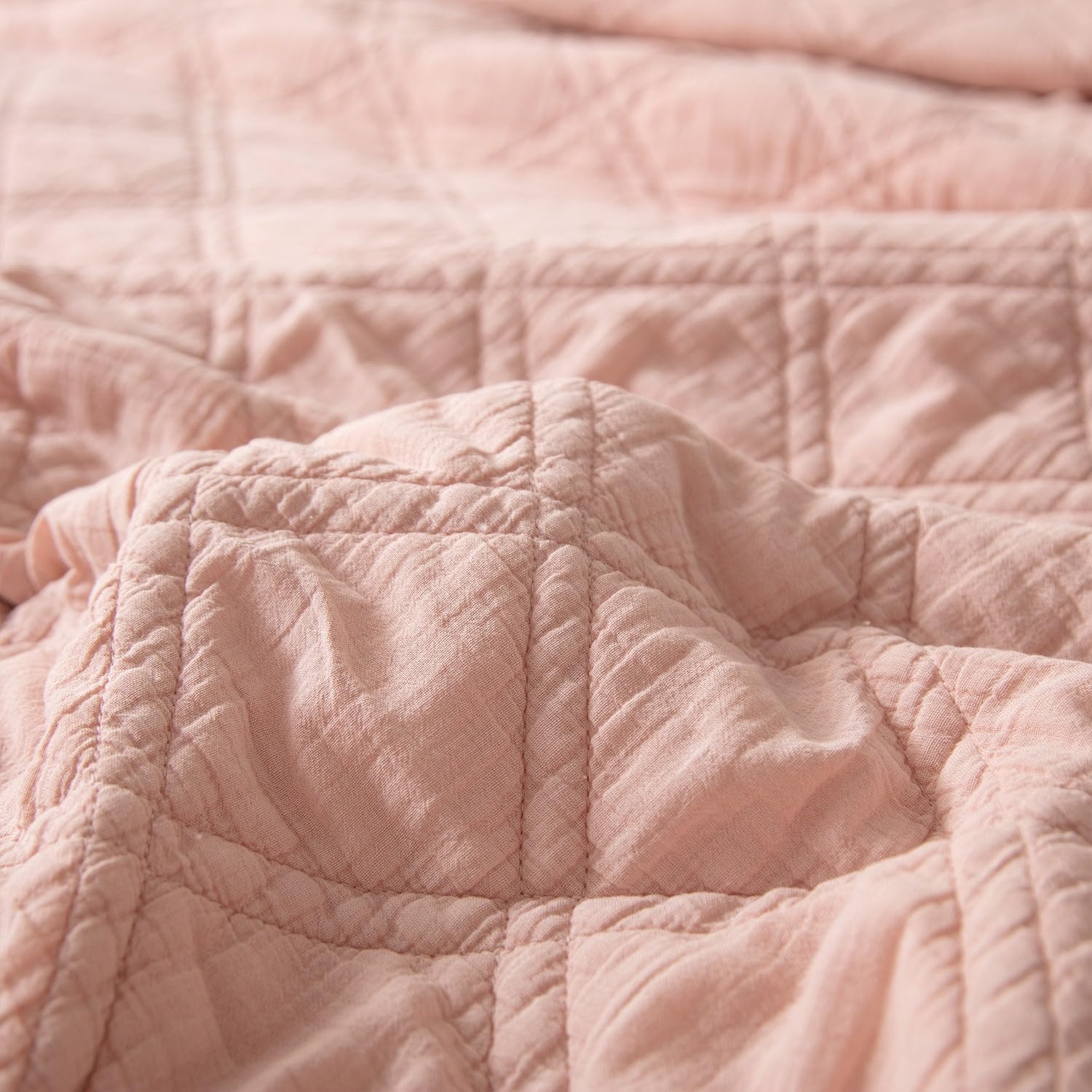 BOV Queen Quilt Set with 2 Pillow Shams, Stonewashed Fringed Edges Cotton Quilt Queen Bedspreads Full Size Bedding Sets, Quilted Cotton Coverlet Full Size Comforter Set All Season, Light Pink 96"X92"