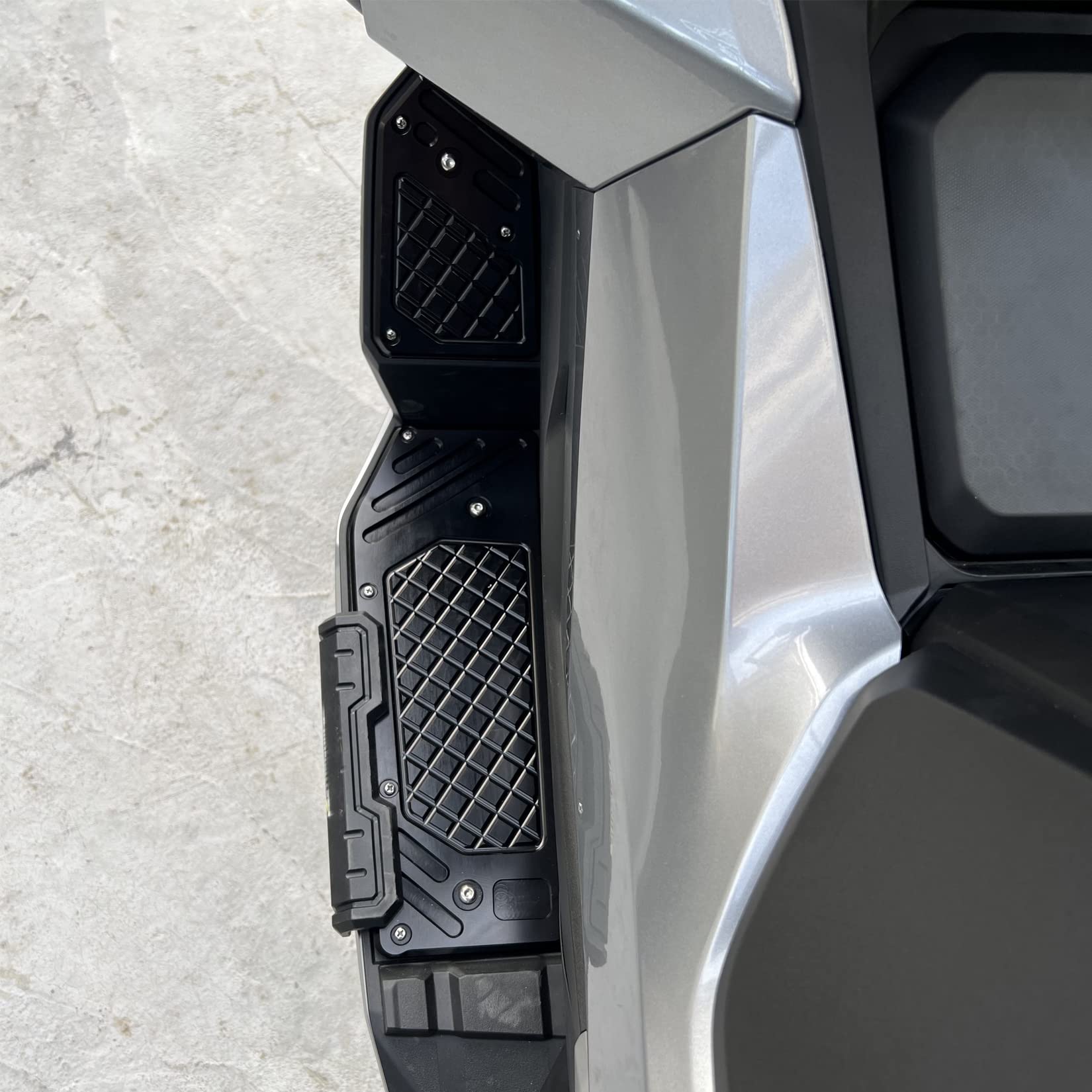 Repose-Pieds Pédale Avant pour ADV 350 2022 2023 2024 2025, PSLER Pédale pour Conducteur Accessoires Décoratifs en Aluminium CNC pour Motos(Noir)