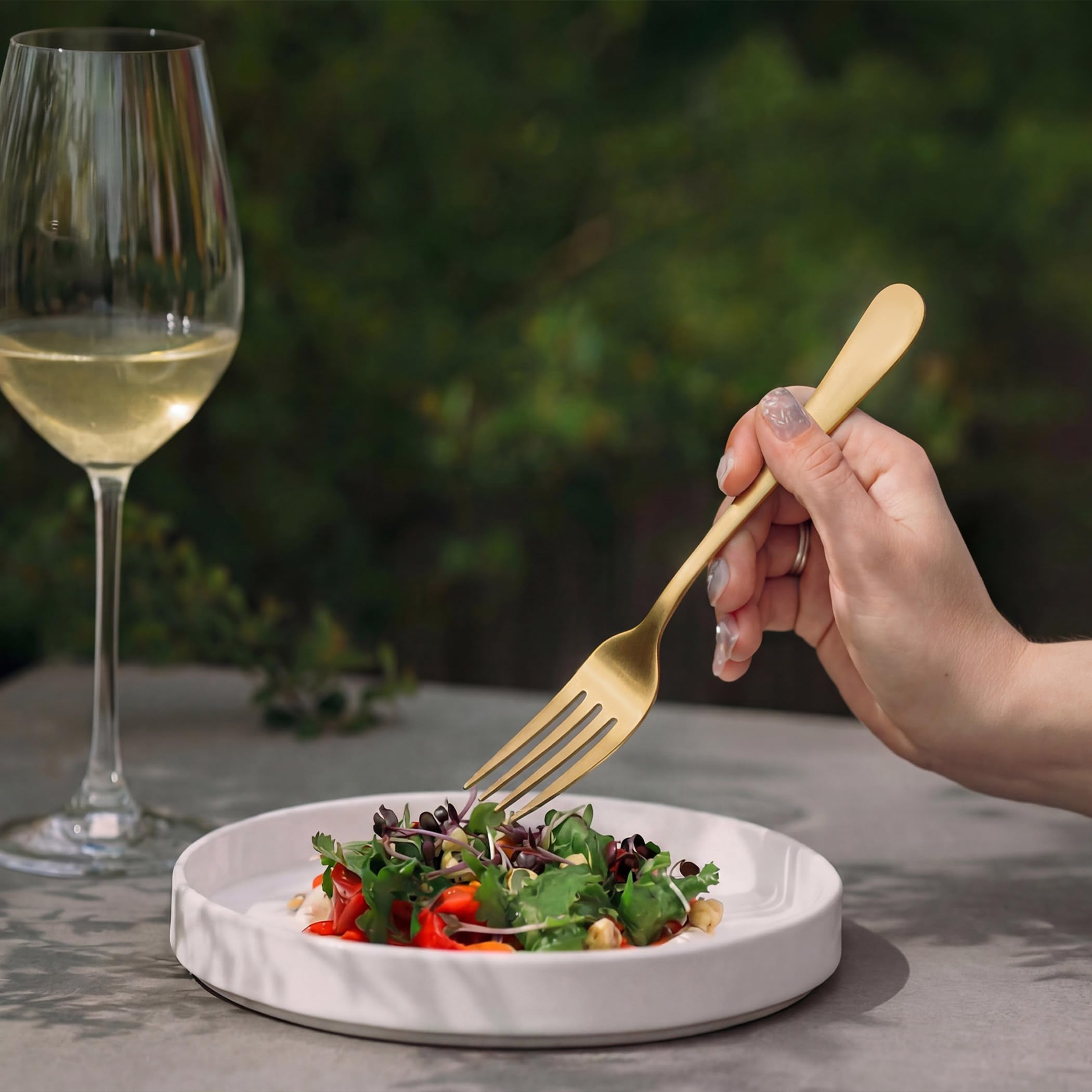 LIANYU Matte Gold Silverware Set for 8, 40 Piece Stainless Steel Flatware — Amazon image 5