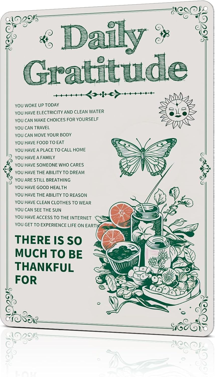 Room Decor Aesthetic Metal Tin Sign Daily Gratitude Green Boho Wall Decor Art Poster for Home Bedroom Kitchen Coffee Room Office Signs Gifts 12X8 Inches