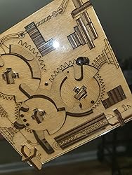Amazon.com: iDventure Cluebox - Cambridge Labyrinth - Escape Room Game ...