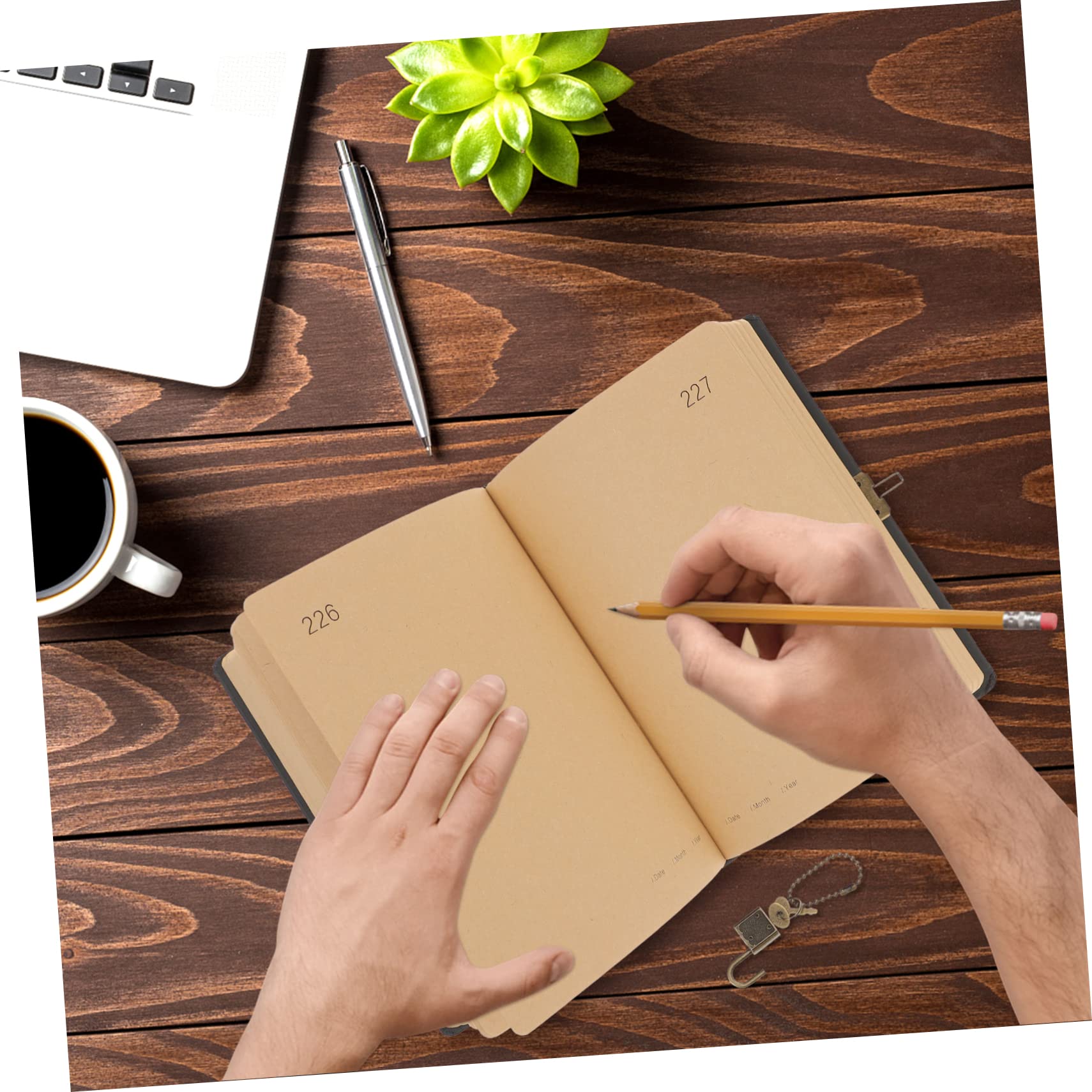 NUOBESTY Diario Personale con Lucchetto, 365 Giorni, Portatile, in Carta, per Studenti e Casa, per Scrivere Pensieri e Organizzare le Giornate Stile Casuale