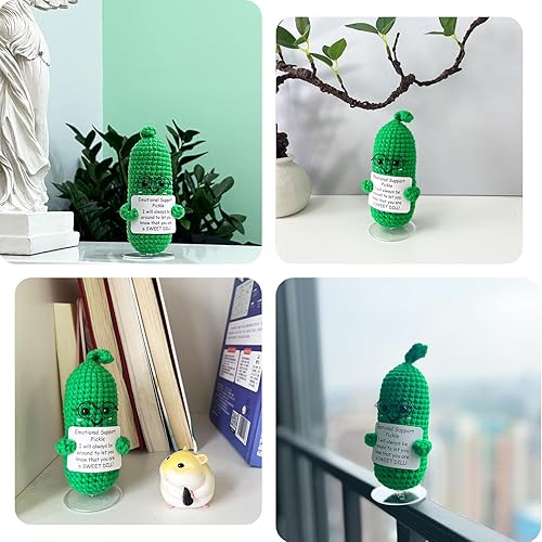 Miniatura 3 de Consejos de un Pickle Crochet Regalos divertidos con palabras positivas, adornos de muñeca de punto, divertido juguete de pepinillo para reducir la