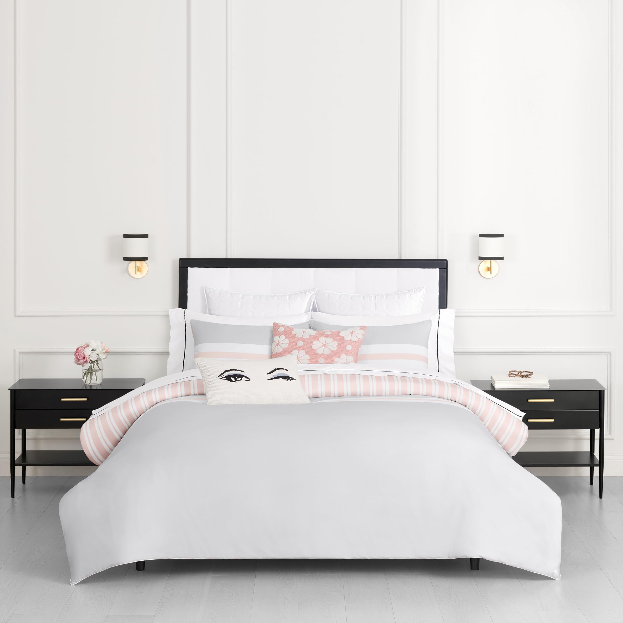 Amazon.com: kate spade new york Engineered Stripe 3-Piece Full/Queen  Comforter Set, 300 Thread Count and 100% Cotton Reversible Cover, All  Season Warmth Bedding, Machine Washable, Pink and Grey : Home & Kitchen