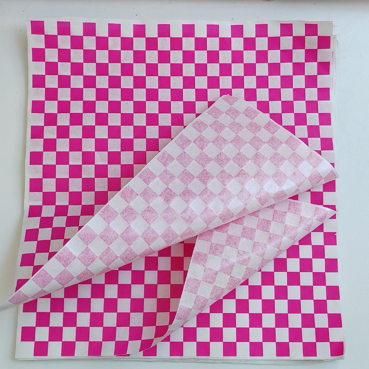 100 Sheets Pink and White Checkered Deli Paper