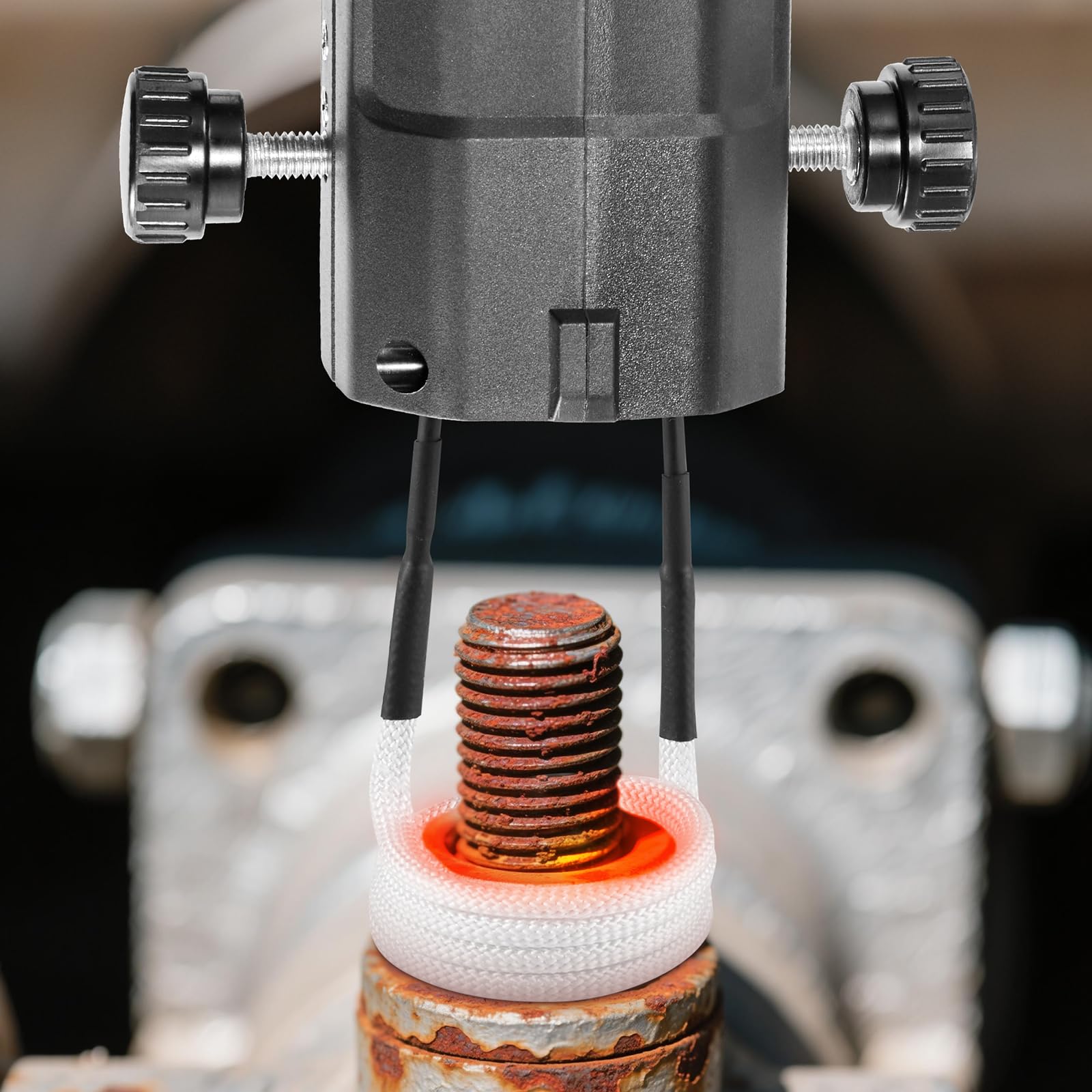 VEVOR Rimozione Bulloni Riscaldatore a Induzione, 1800 W 230 V, Strumento Portatile per la Rimozione di Dadi, Mini Macchina Riscaldante per la Rimozione di Viti Arrugginite, con 4 Bobine