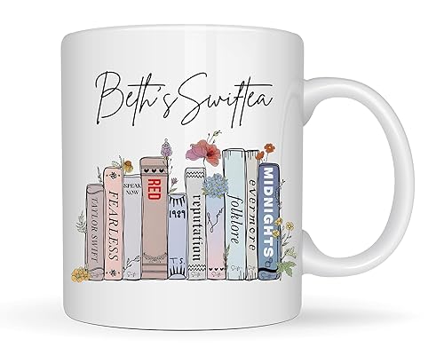 Personalized Swiftea Mug, Album Mugs, Trendy Coffee Mugs, Ta Gifts, Custom Gifts, Personalized Gifts, Christmas Gift, Gift for Her disponible en Yaxa El Salvador