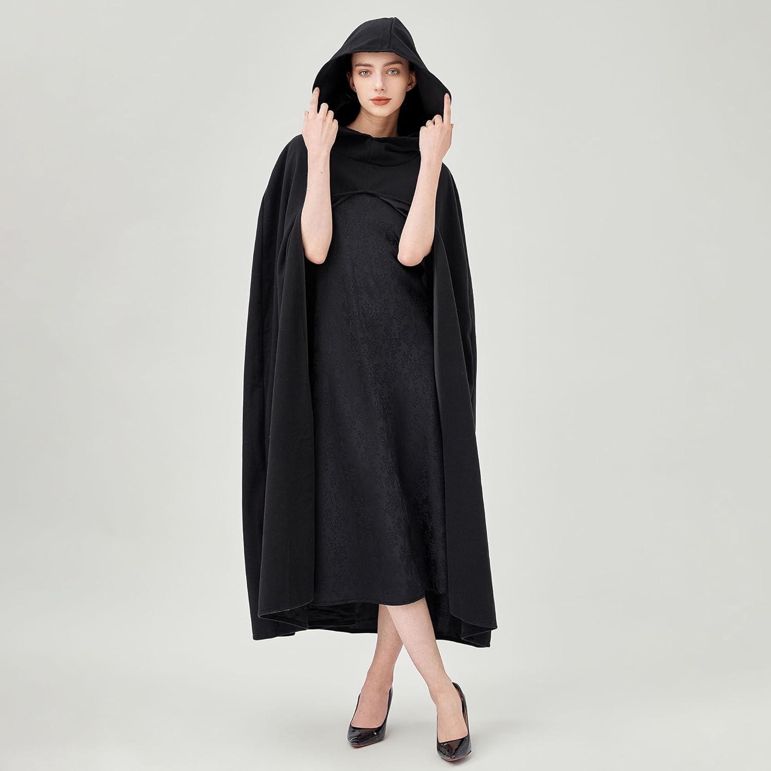 Medieval Cloak Renaissance Cloak with Hood Vintage Adult Cape Cosplay Robe Halloween Costume (Black) - Image 2