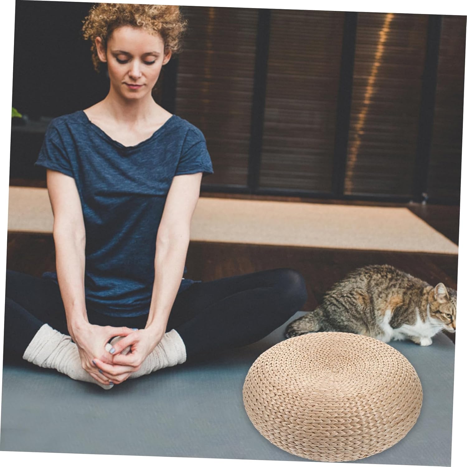 Unomor Round Woven Floor Cushion for Meditation Hand Woven Seat Pillow for Yoga Premium Floor Mat Natural Material for Yoga Room Decor and Home Use