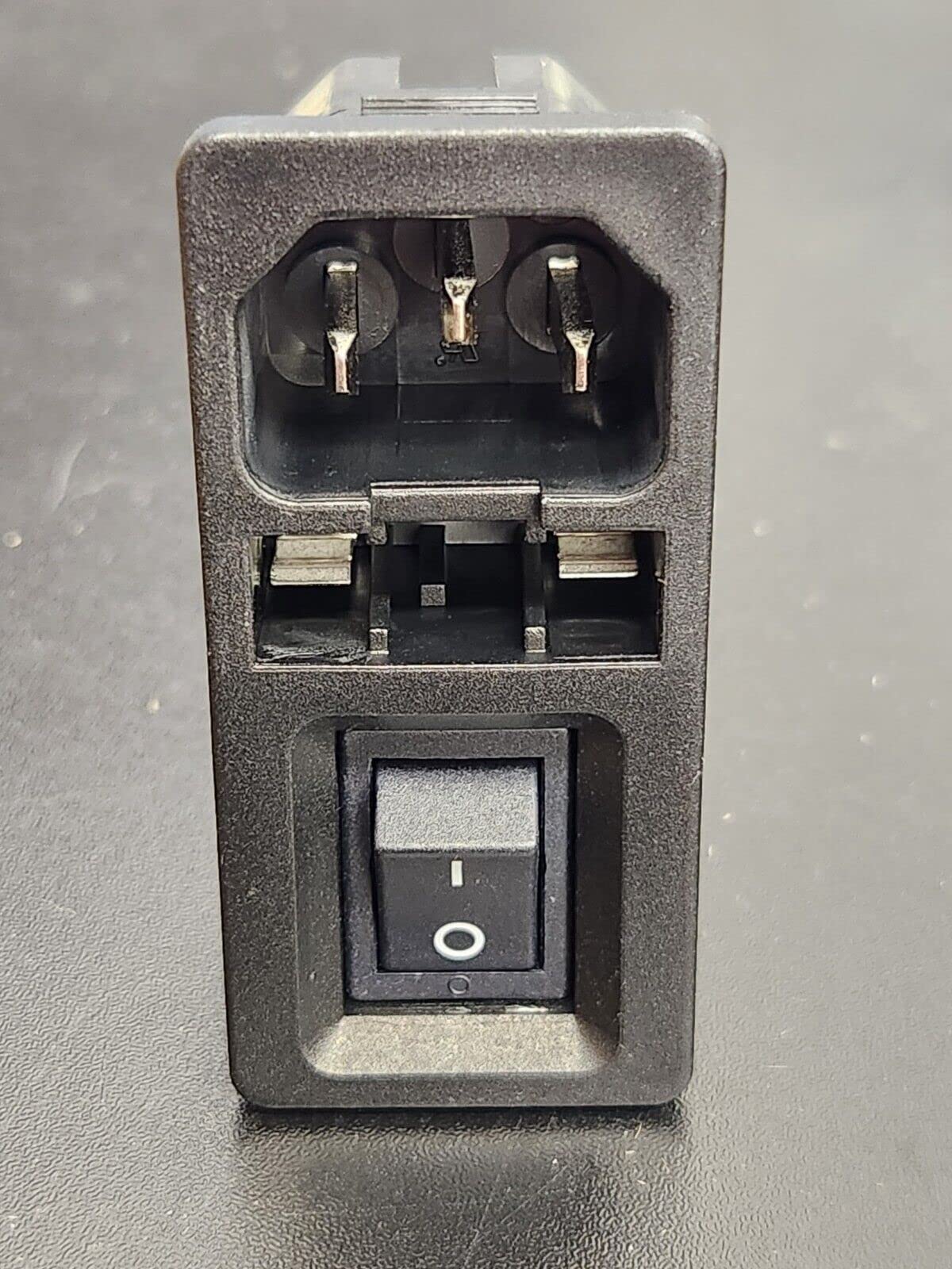 (1 PC) 4304.6120 SCHURTER