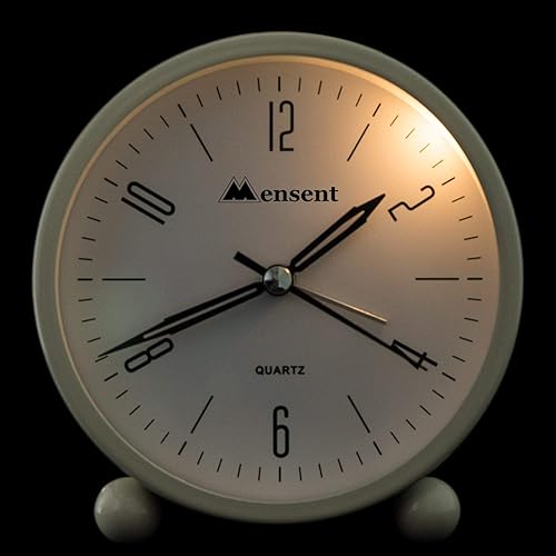 Miniatura 4 de Reloj despertador Mensent 4 pulgadas redondo silencioso analógico, despertador sin marcas, con luz nocturna, funciona con pilas, reloj despertador
