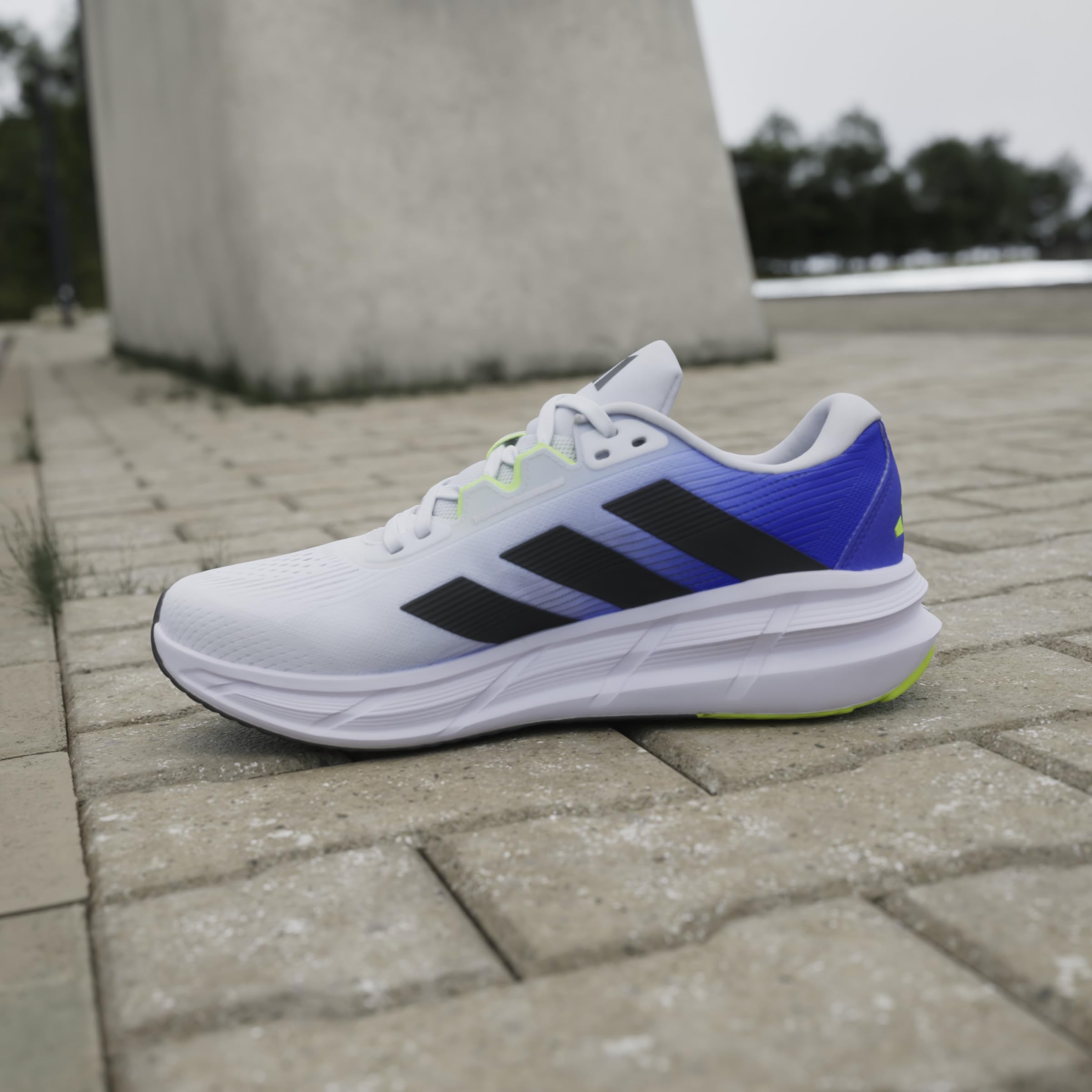adidas Mężczyźni Questar 3 RunningAdidasy