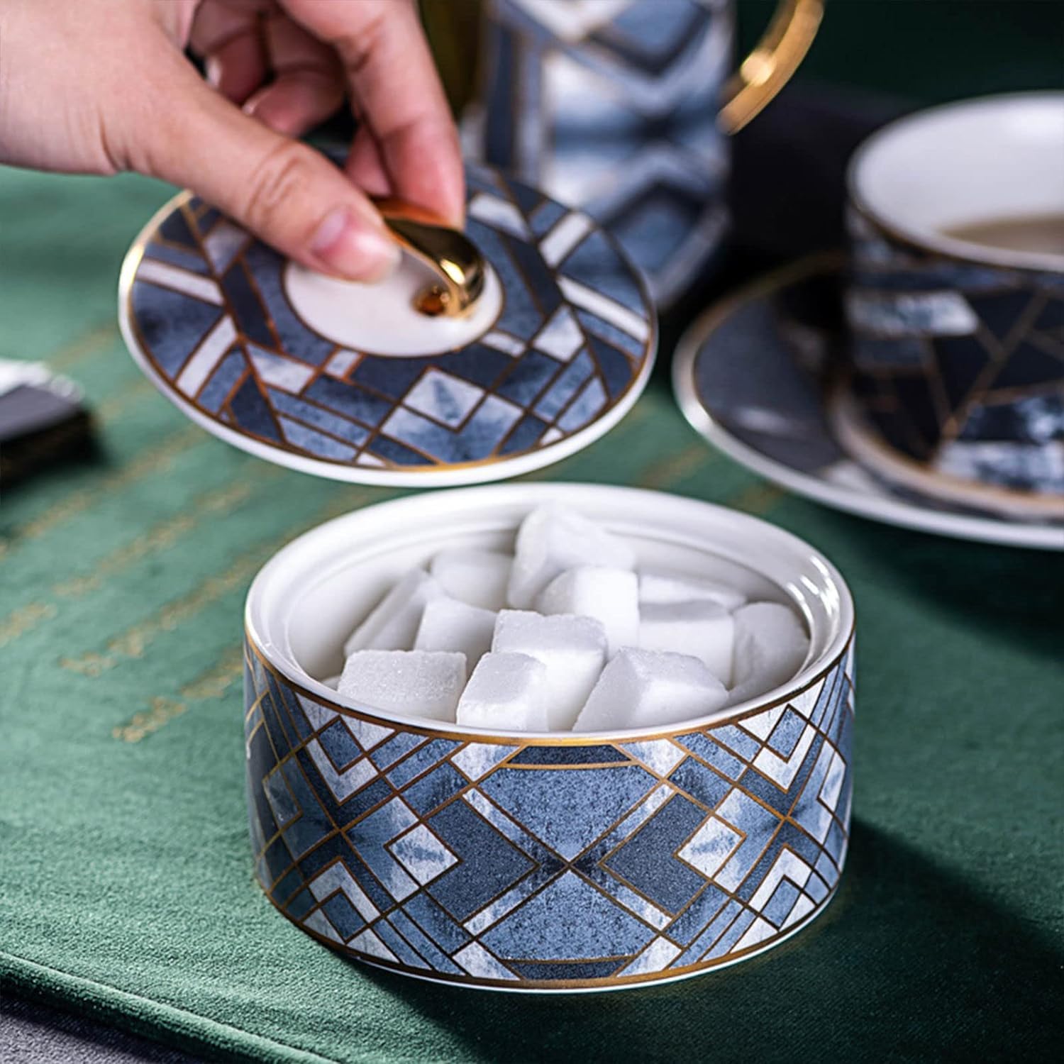 Ceramiczna cukiernica, ceramiczna cukiernica z pokrywką i dzbankiem na mleko, mlecznik i zestawy do cukru, śmietanka i cukiernica, dzbanek na śmietankę, dzbanek na cukier, zestaw do serwowania kawy, d