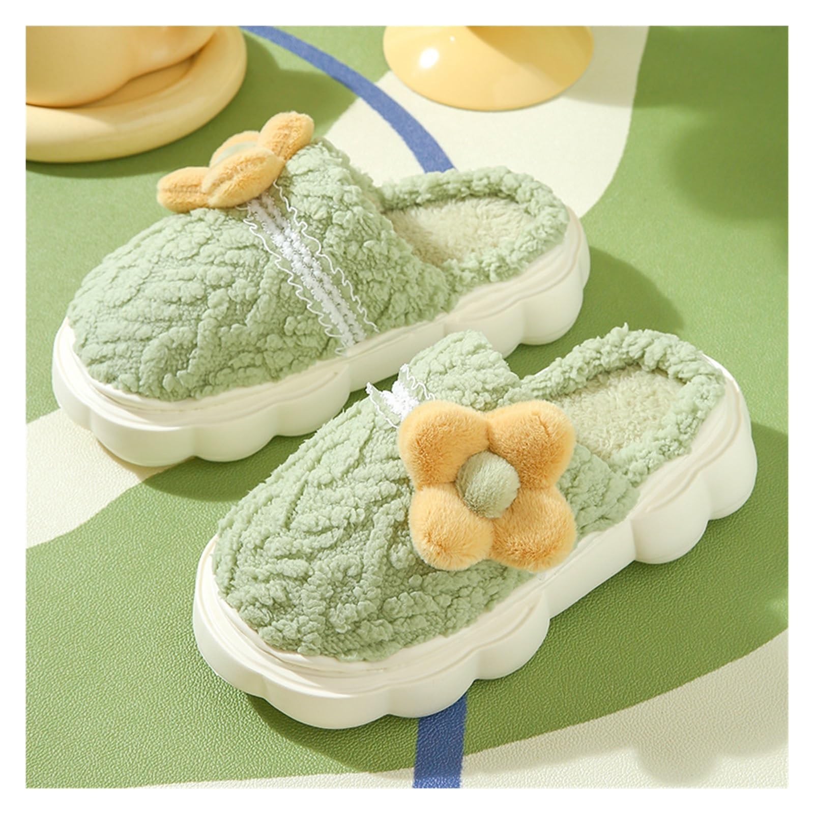 Pantoufles en coton pour femmes à semelle épaisse, chaussures d'intérieur à fleurs