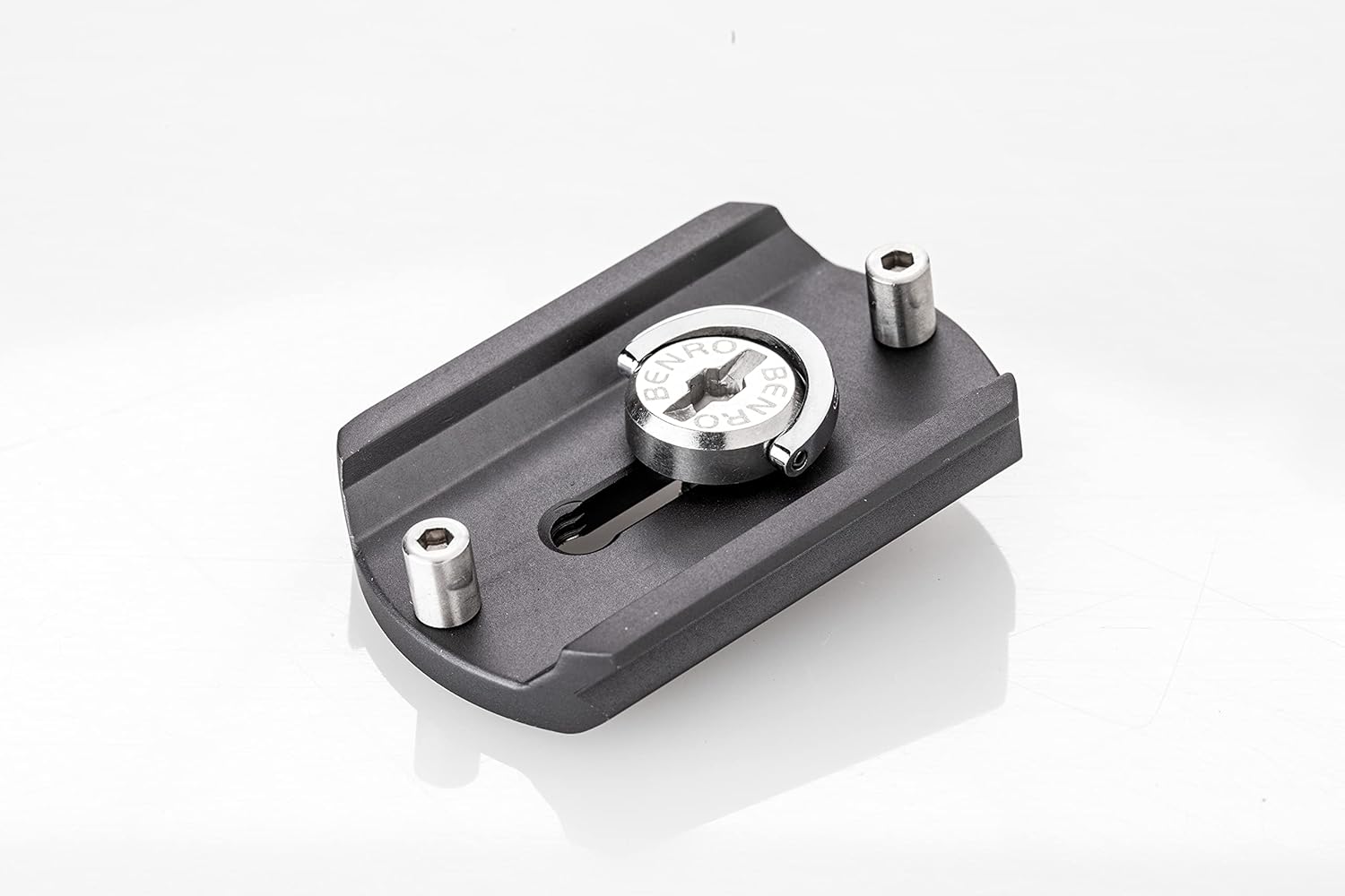 Benro PU56 Arca-Swiss compatible quick release plate (bottom view)