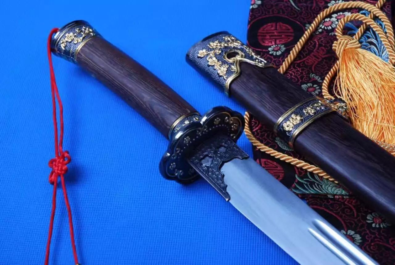 Broadsword,Chinese Sword,Medium Carbon Steel Blade,Rosewood Scabbard,Double Color Alloy Fitting,Length 37 inch