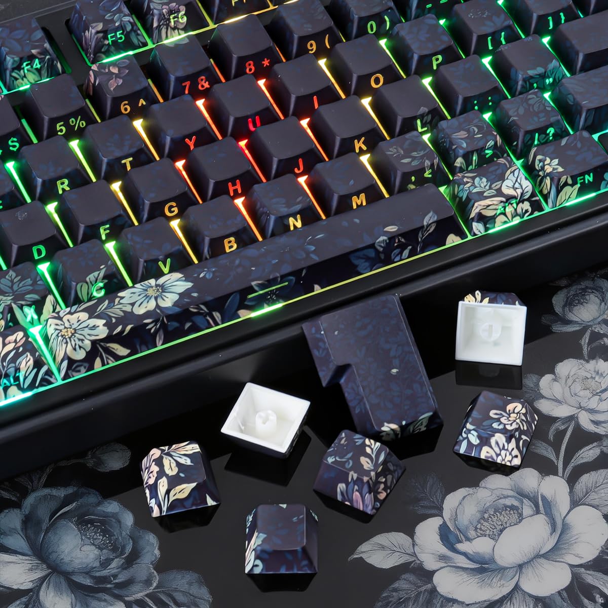 PBT Keycaps, 133 klawisze Plum Blossoms Black Double Shot Keycaps Dye-Sub Cherry Profile Side Printed Shine Through Keycap for Cherry MX Switch Mechanical Keyboard
