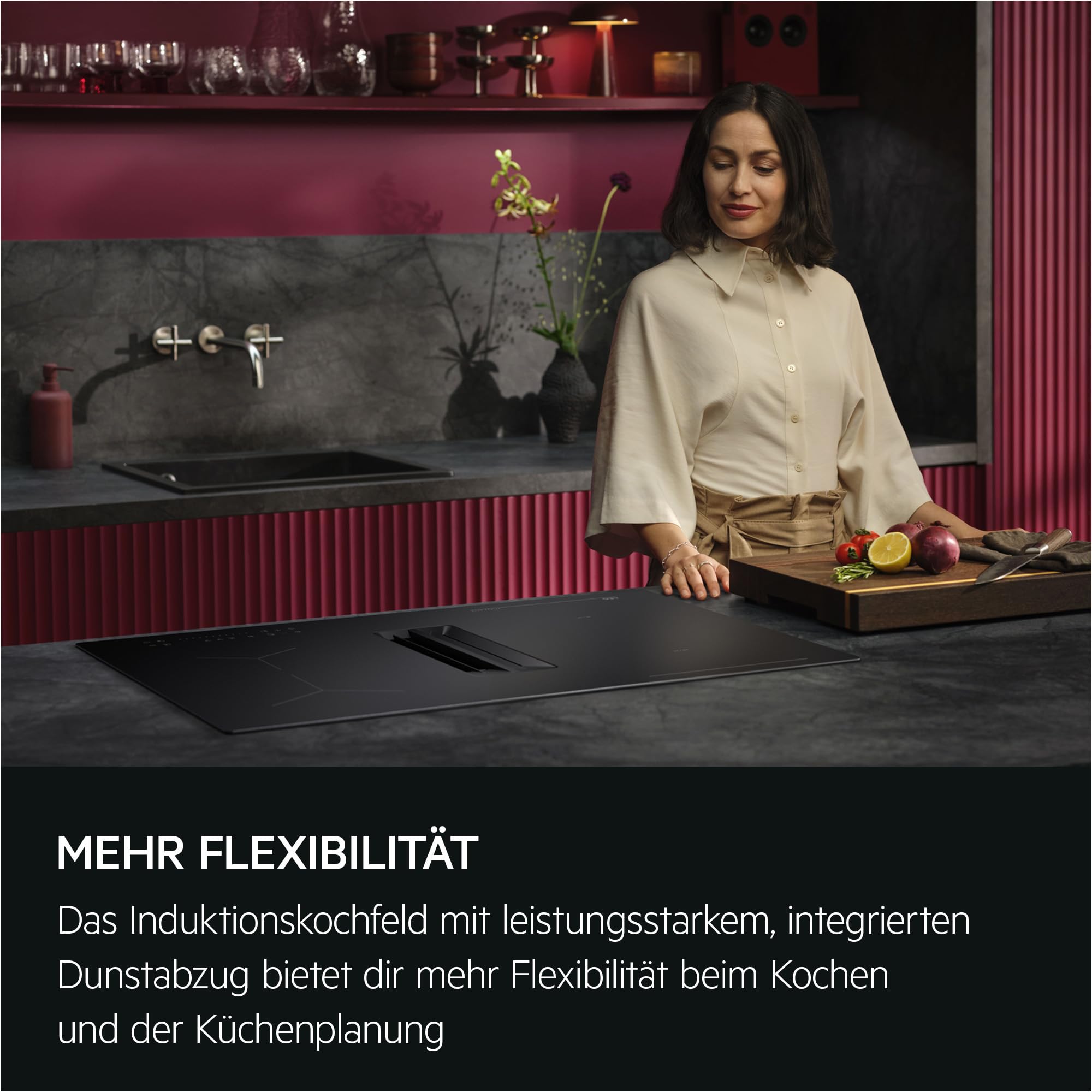 AEG Induktionskochfeld 80cm mit Integriertem Dunstabzug, Testsieger StiWa und ETM, Made in Germany, SaphirMatt Oberfläche 10x Kratzresistenter, Spülmaschinenfeste Fett-, Aktivkohlefilter, TH84CB0BSZ