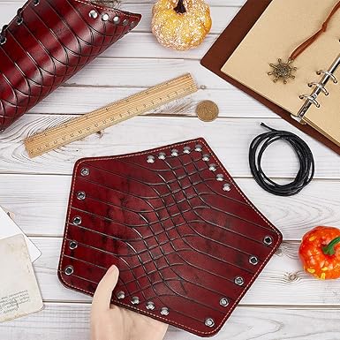 2 Bracciali Medievali In Pelle PU - Per Cosplay E Halloween, Regolabili