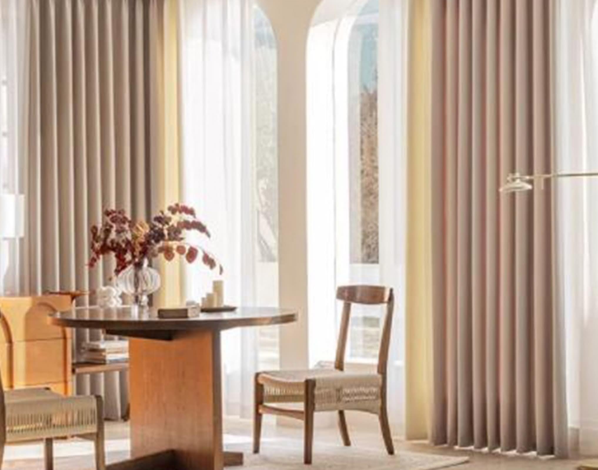 Cortina de salón pequeña ventana, cortina opaca de viaje, jacquard, color marrón claro, cortina Boheme Chenille, lote de 2 137 x 214 cm