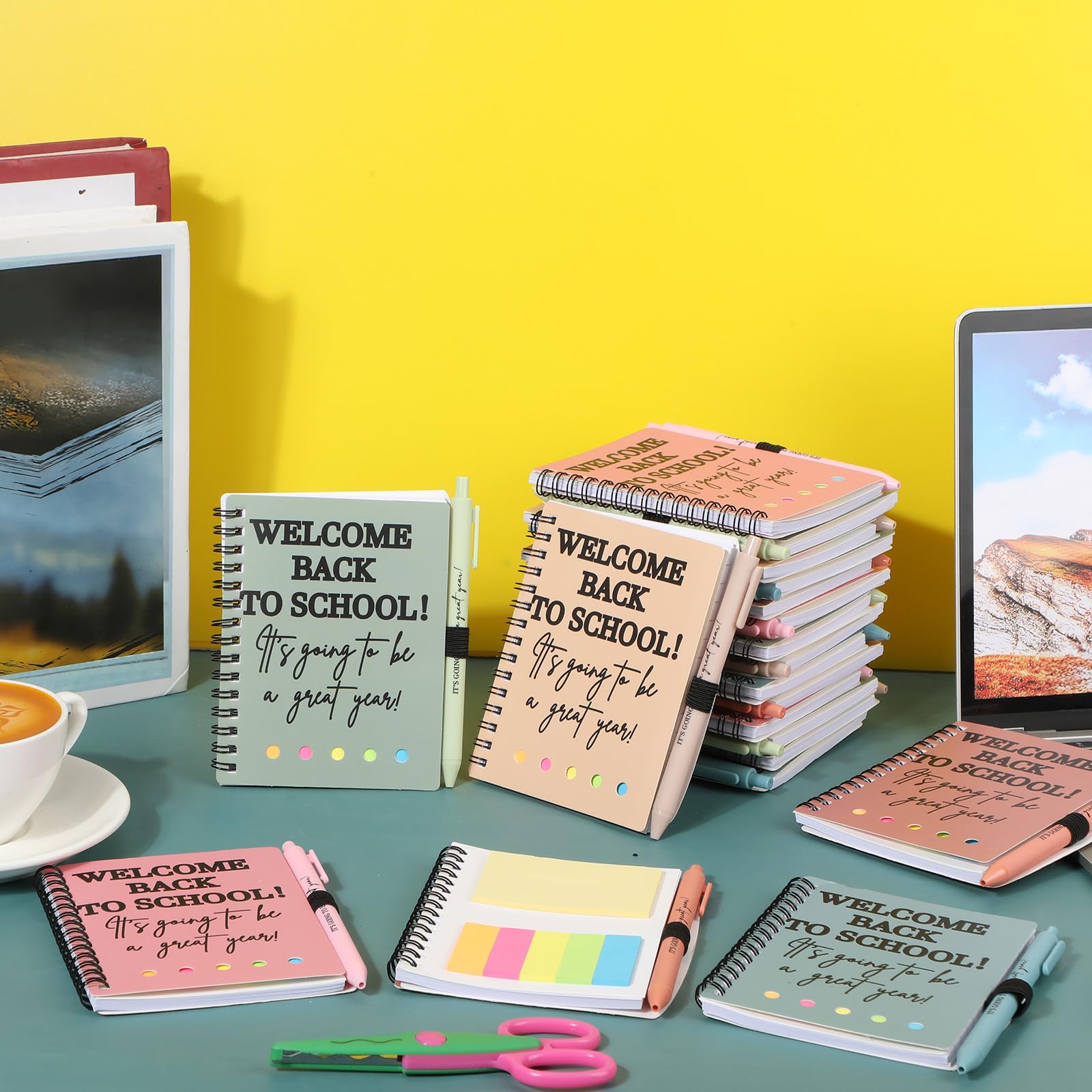 Dunzoom 40 cuadernos de bienvenida para el regreso a clases, 20 cuadernos para el primer día de escuela, con pestañas adhesivas, 20 bolígrafos inspiradores para recompensa para profesores y