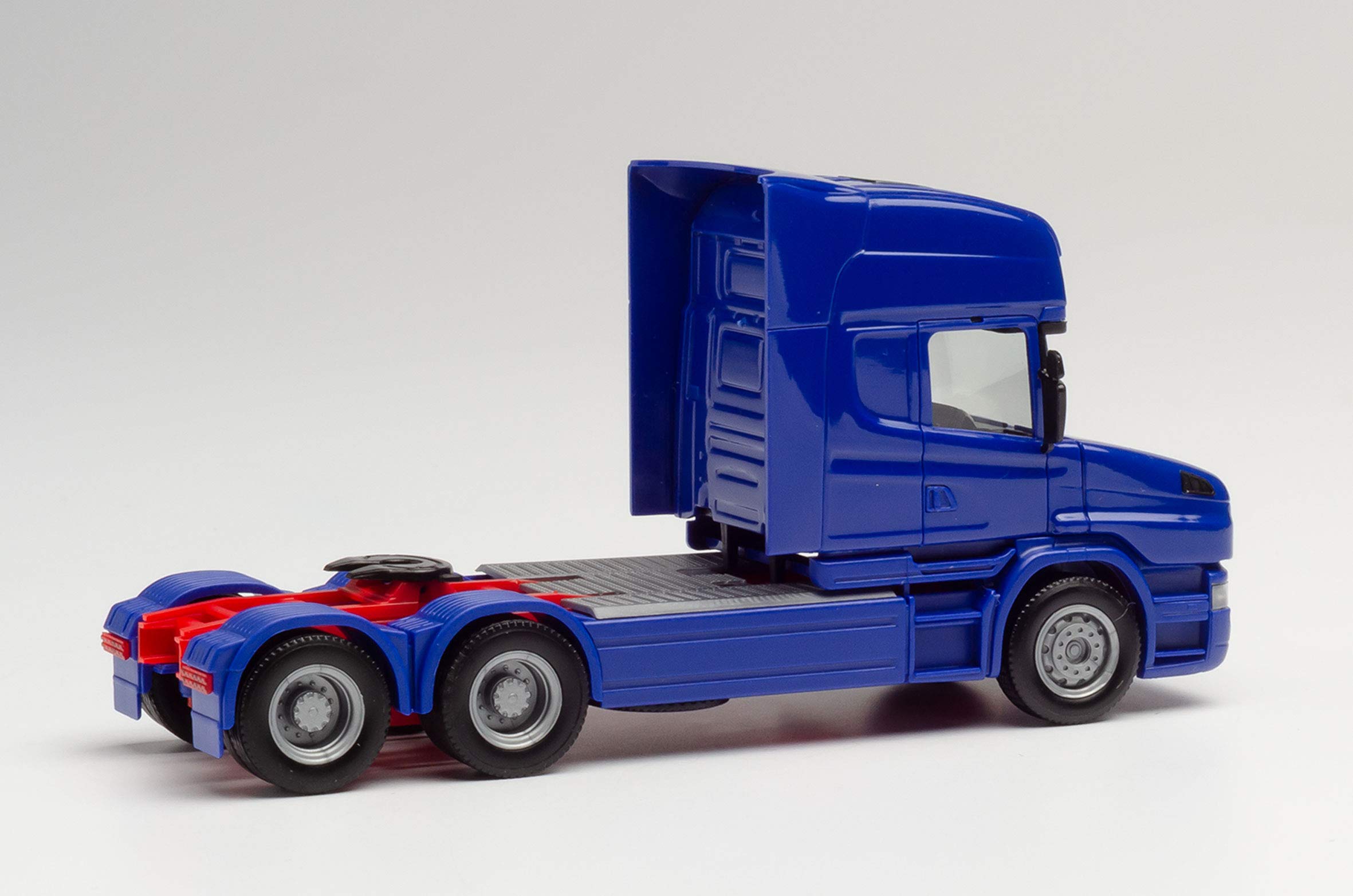 Herpa 2x Camion Scania H0 (Neu und originalverpackt) in Nods für CHF 49 Herpa 2x Camion Scania H0 (Neu und originalverpackt) in Nods für CHF 49