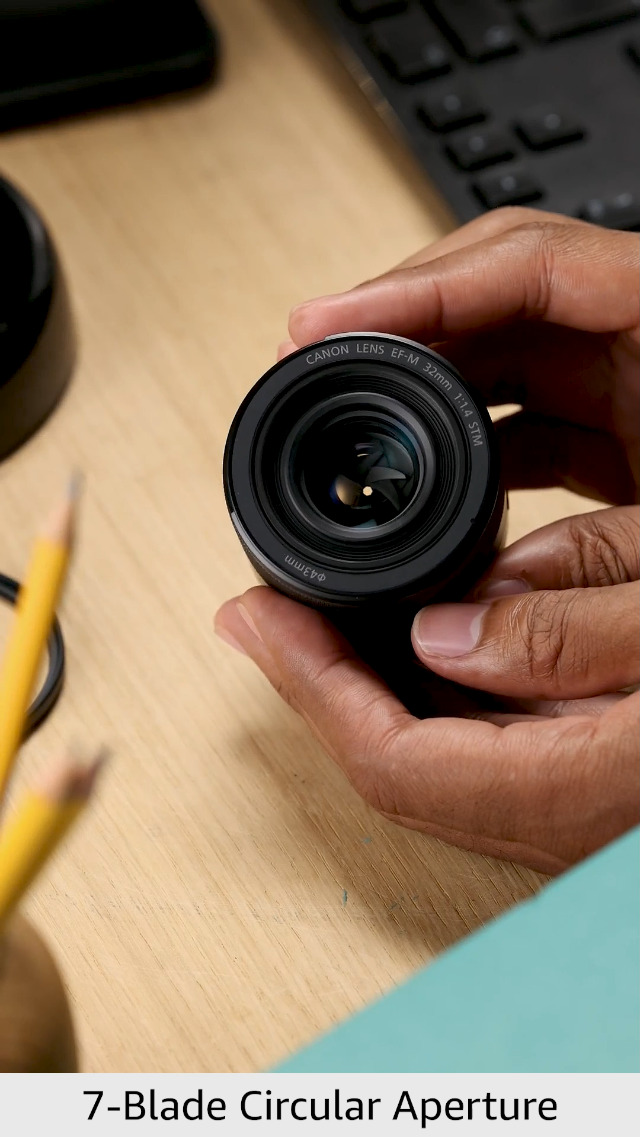 Canon EF-M 32mm F1.4 STM 黒 箱付き Canon EF-M 32mm f/1.4 STM Lens, Black : CANON: Amazon.ca