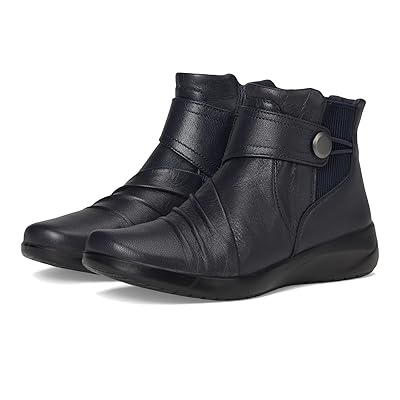 Clarks Kaetlyn Sara Women