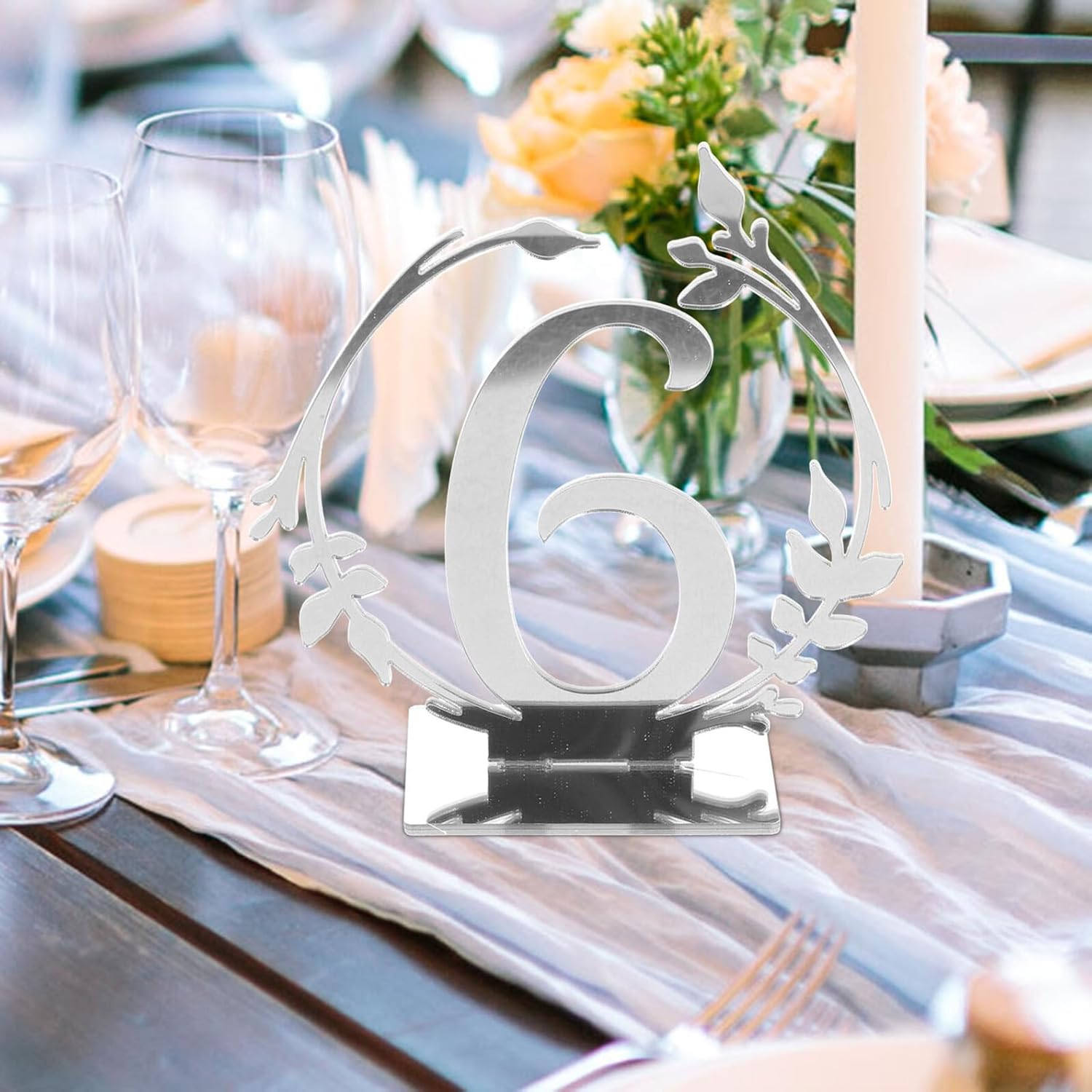 LALAFINA 20pcs Silver Acrylic Wedding Table Numbers Signs for Reception and Restaurant Seating, Sturdy Centerpiece Displayware for Event Decor, Suitable for Banquet and Hotel Use