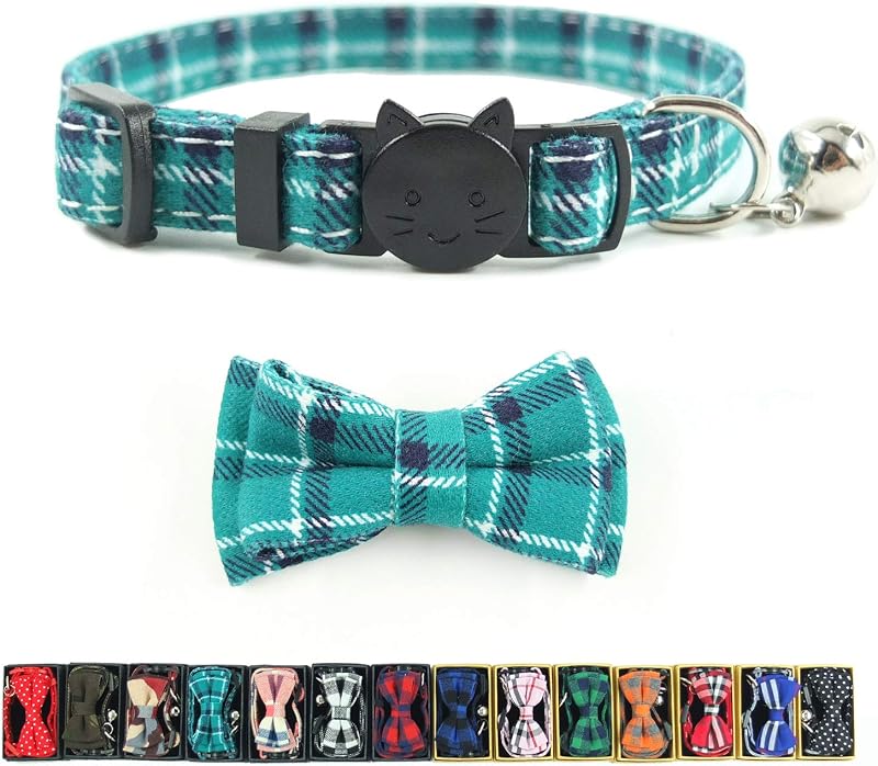 Coleira para Gatos com Fecho de Segurança, Guizo e Gravata-Borboleta Xadrez Pipidog (17,27–27,43 cm, Cyan-Blue)