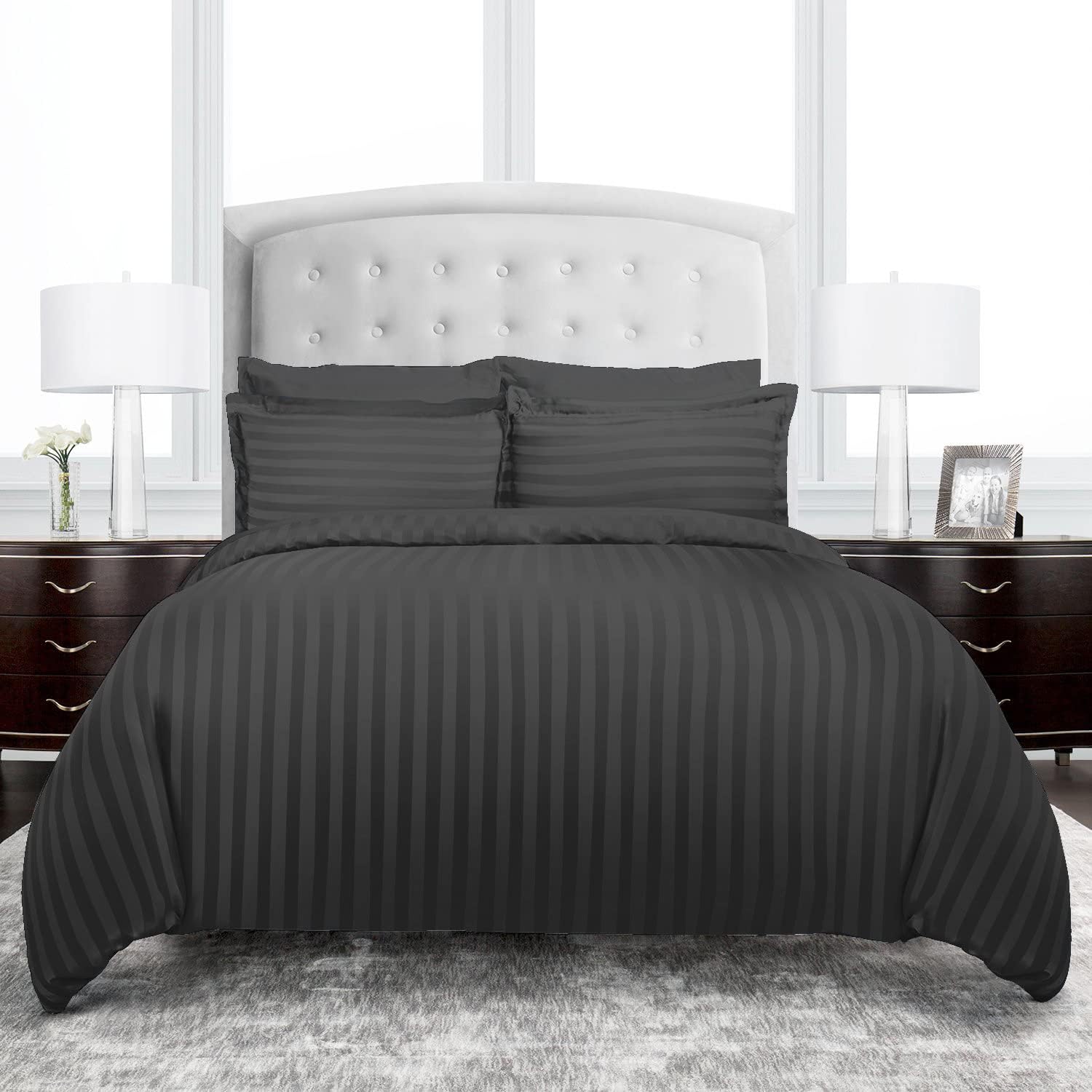 Hotel Duvet Cover Stripe 240x260cm King Size 6 Pcs Set, 1 Duvet Cover 260x240cm (Without Filling), 1 Fitted Bed Sheet 200x200+30cm, 2 Pillow Cases 50x75+5cm, 2 Pillow Cases 50x75cm (Black)