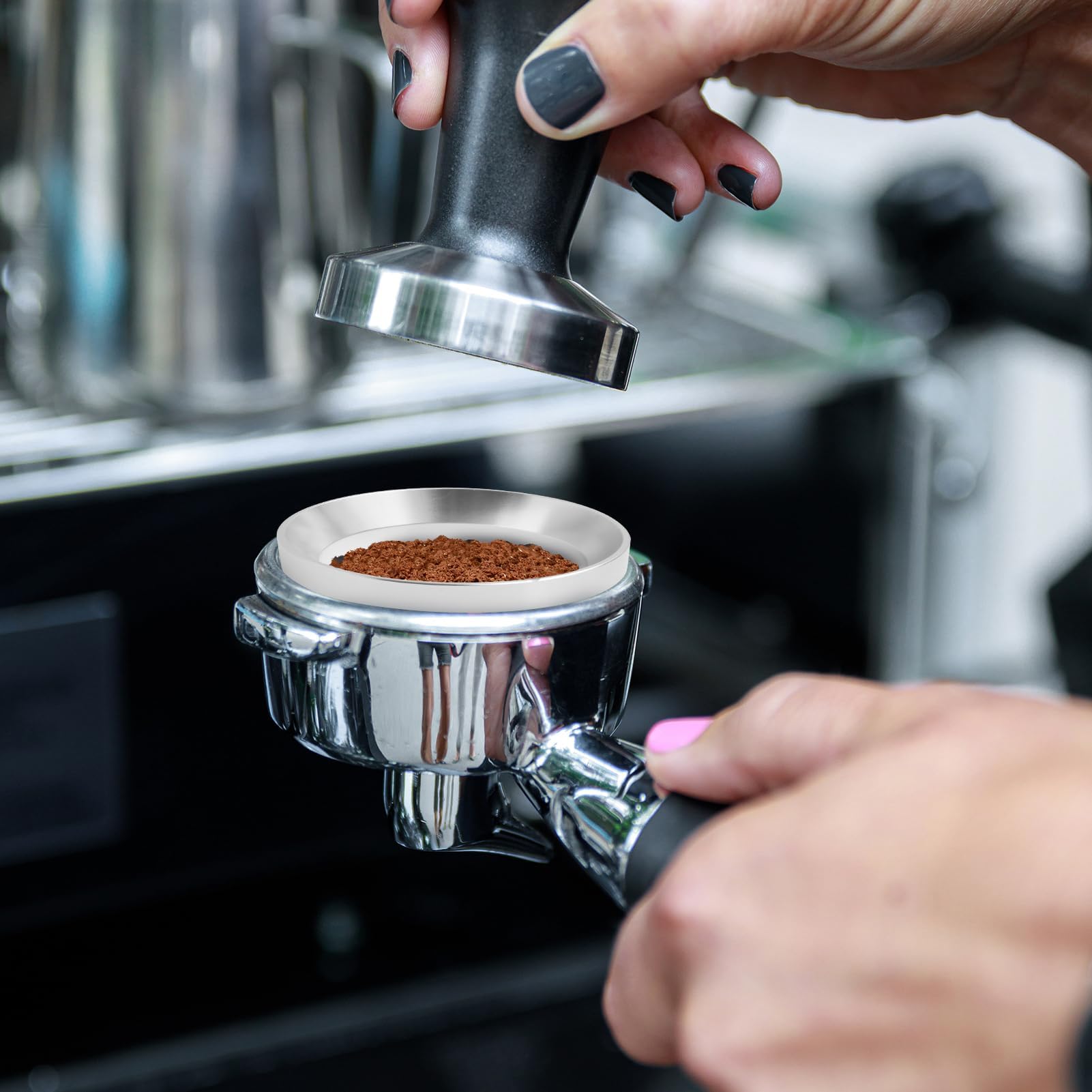 Imbuto Dosatore Magnetico Per Caffè Espresso 51mm - Anello In Alluminio Per Distribuzione Polvere