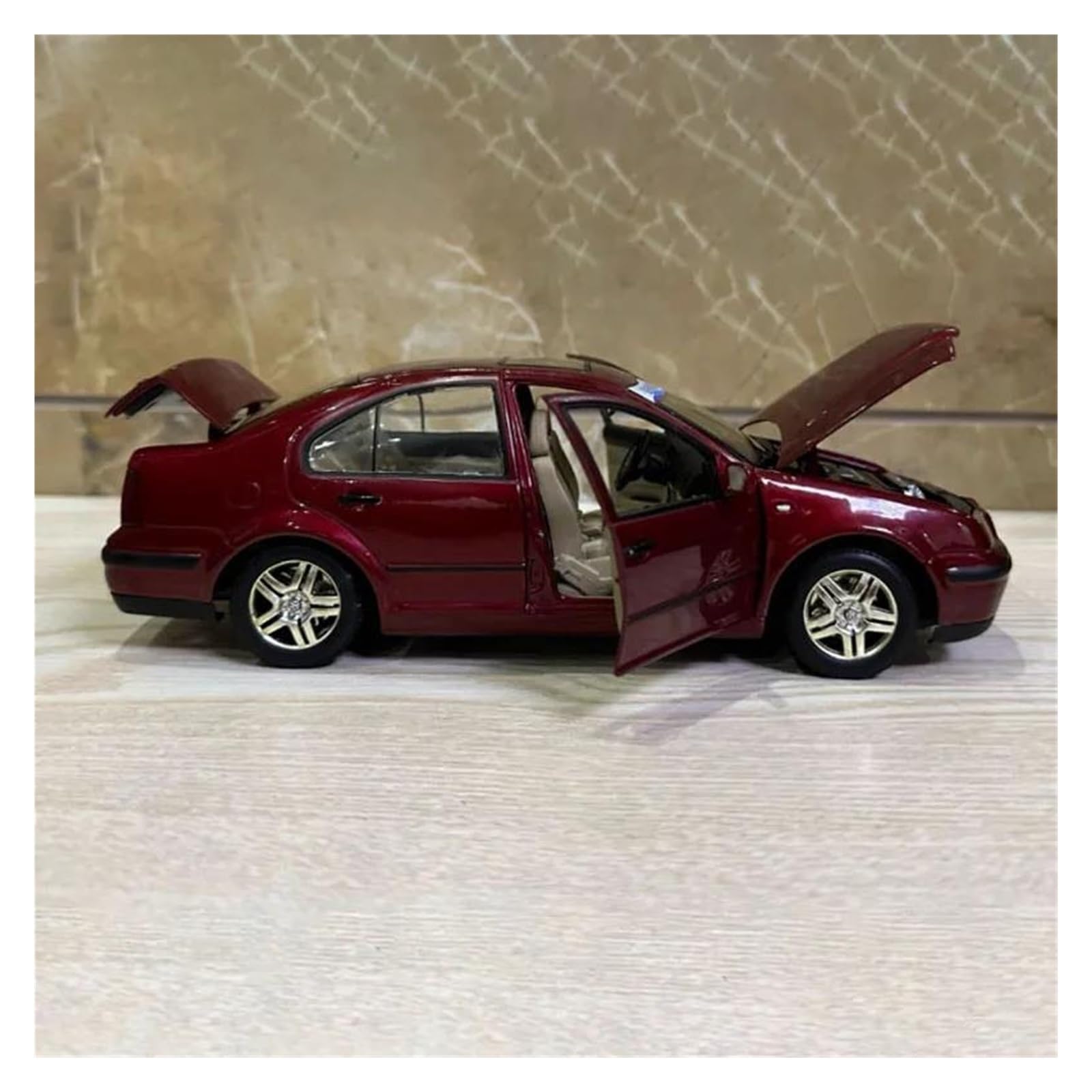 Metallo Scala Replica Modellino Di Auto In Lega Pressofusa In Scala 1 18 Adatto Per Volkswagen BORA 2004 Modello In Statica Ornamento Natalizio Hobby Veicoli Giochi Set