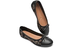 Stylish Babudog Flats: Comfort and Embroidery Delights Women
