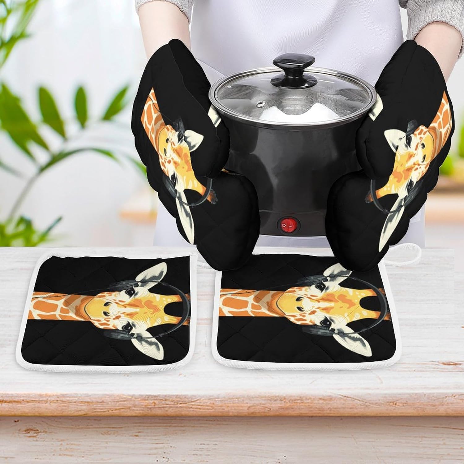 Giraffe 4 Pcs Oven Mitts and Pot Holders Set High Heat Resistant Long Kitchen Oven Glove Potholders