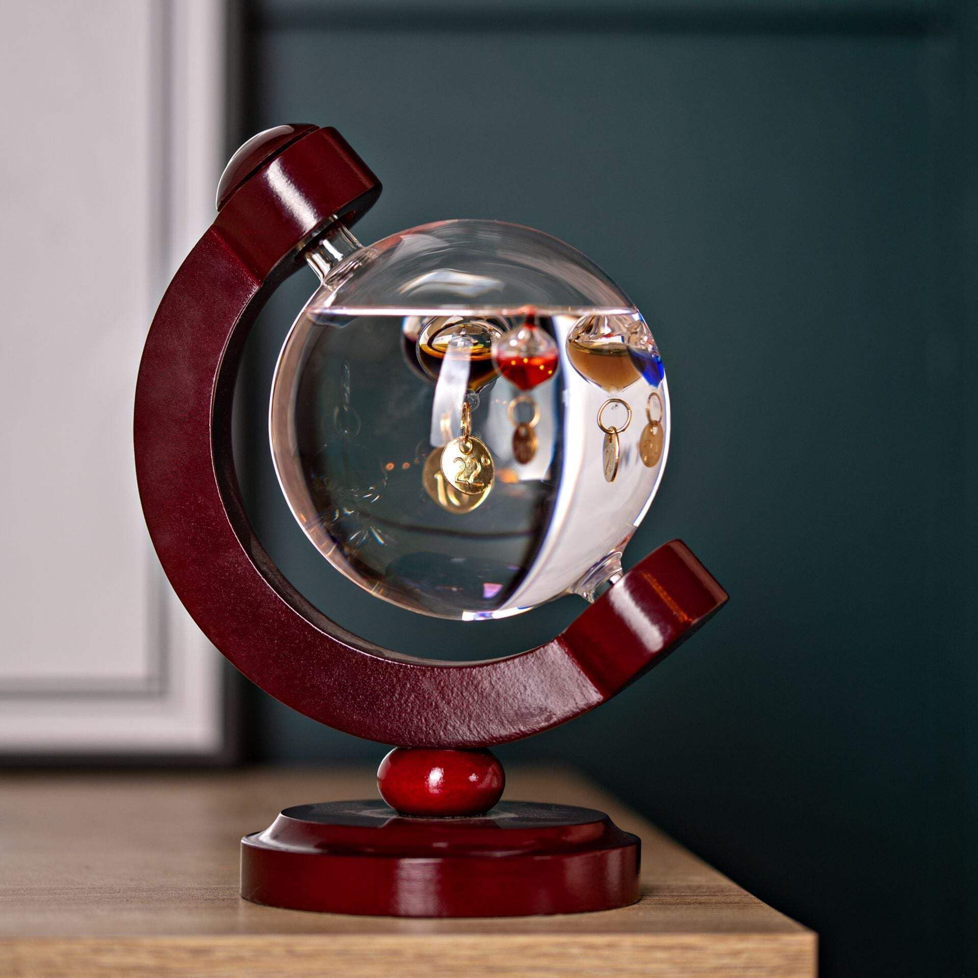 Wm Widdop Thermomètre de Galilée en forme de globe