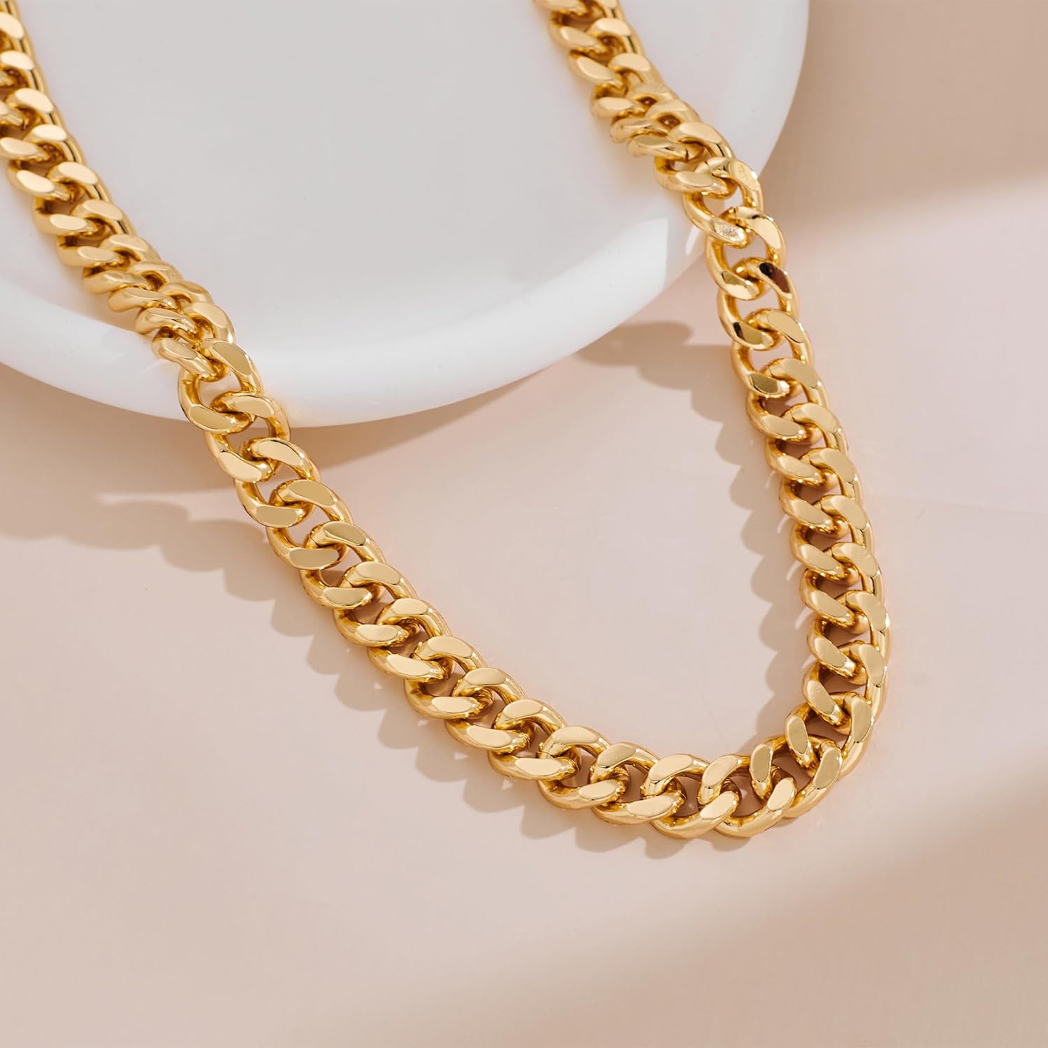 WOWORAMA Two Tone Gold Silver Cuban Link Chain Necklace Choker Unisex Chunky Chain Choker Necklace for Women Men, 18" - Image 2