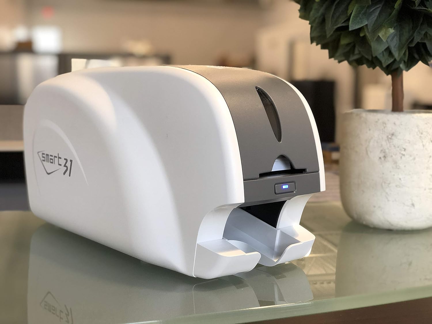 Best Cyber Deals 🔥 IDP SMART-31 Series ID Card Simplex Printer Bundle with USB Camera, Software, Manual and Guides - Includes 250-Print YMCKO Color Ribbon and 100 PVC Plastic Cards - Now with SMARTMark Security