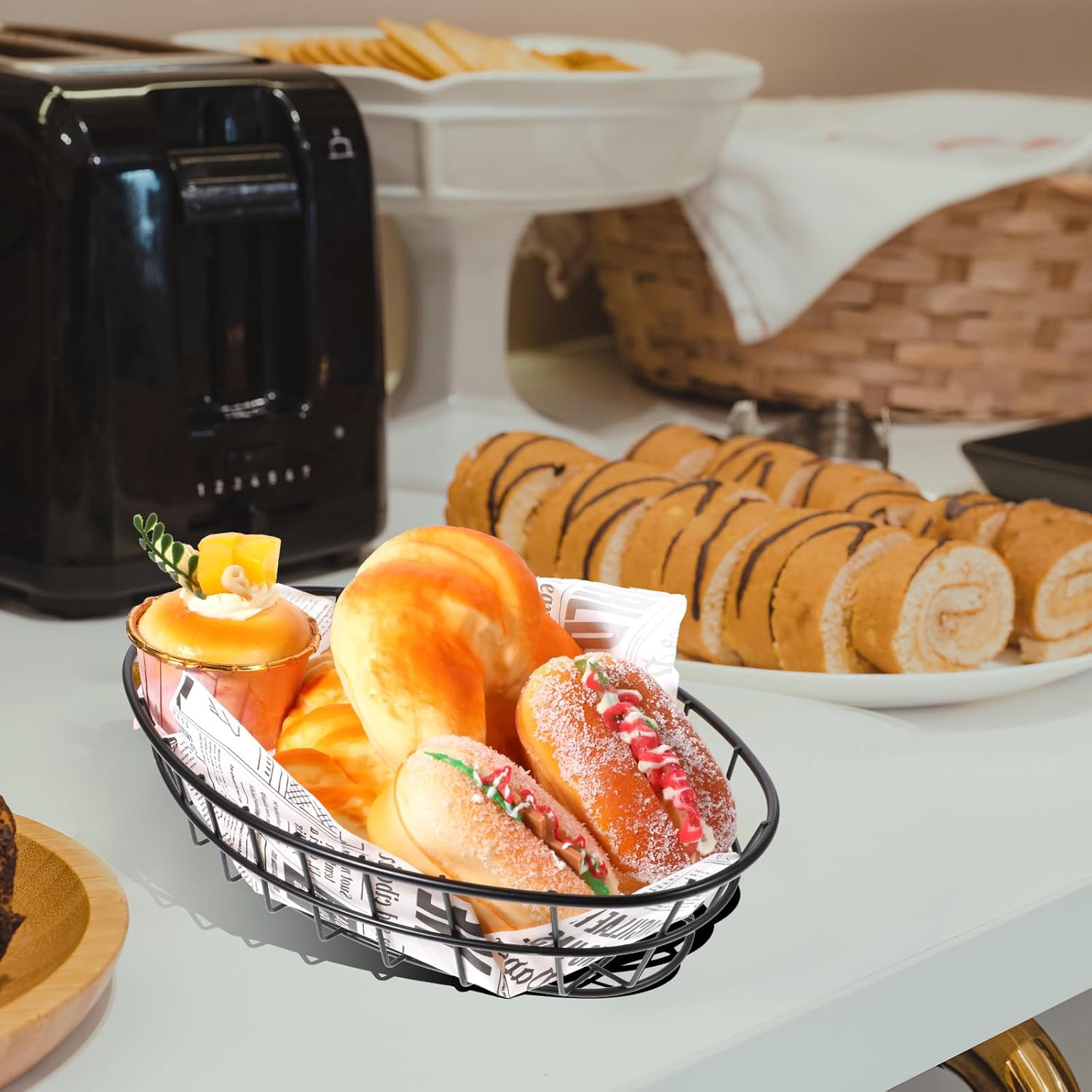 8 Pcs Wire Bread Basket Oval Metal Dinner Roll Baskets for Serving Fruit Bowl Basket Storage with 100 Sheets Deli Wrappers Paper for Kitchen Table Fast Food Burger 9.6 x 6.1 x 2.1 IN