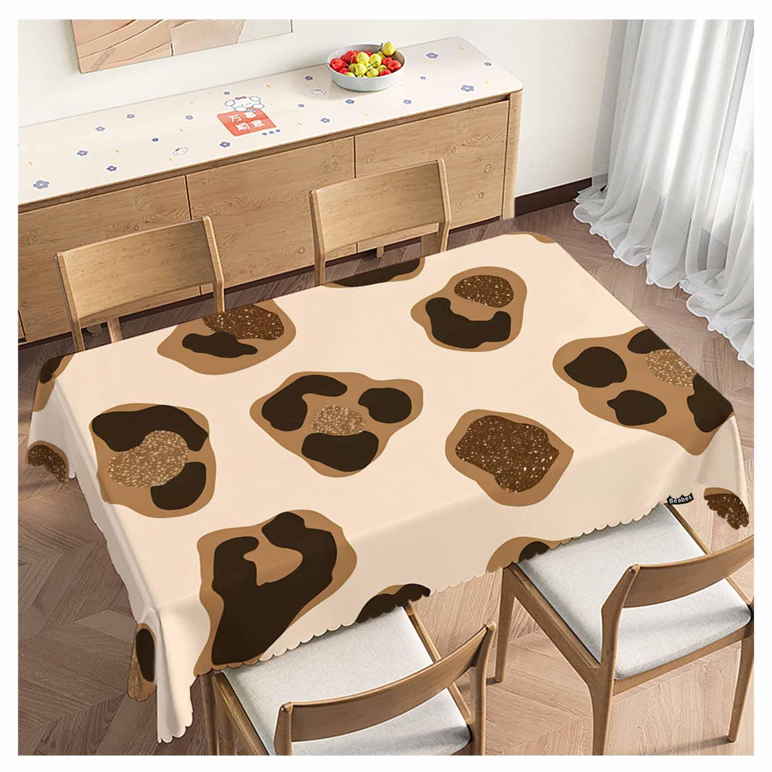 Nappe de table léopard anti-plis pour décoration de table rapide