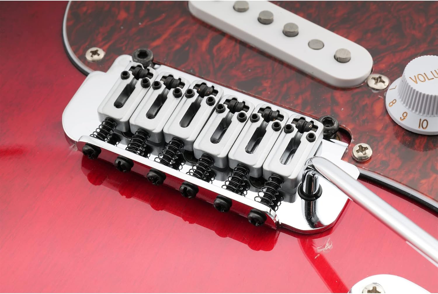 Musiclily Pro 54mm Roller Saddles 2-Point Tremolo Bridge for Import Strat Squier Style Electric Guitar, Chrome