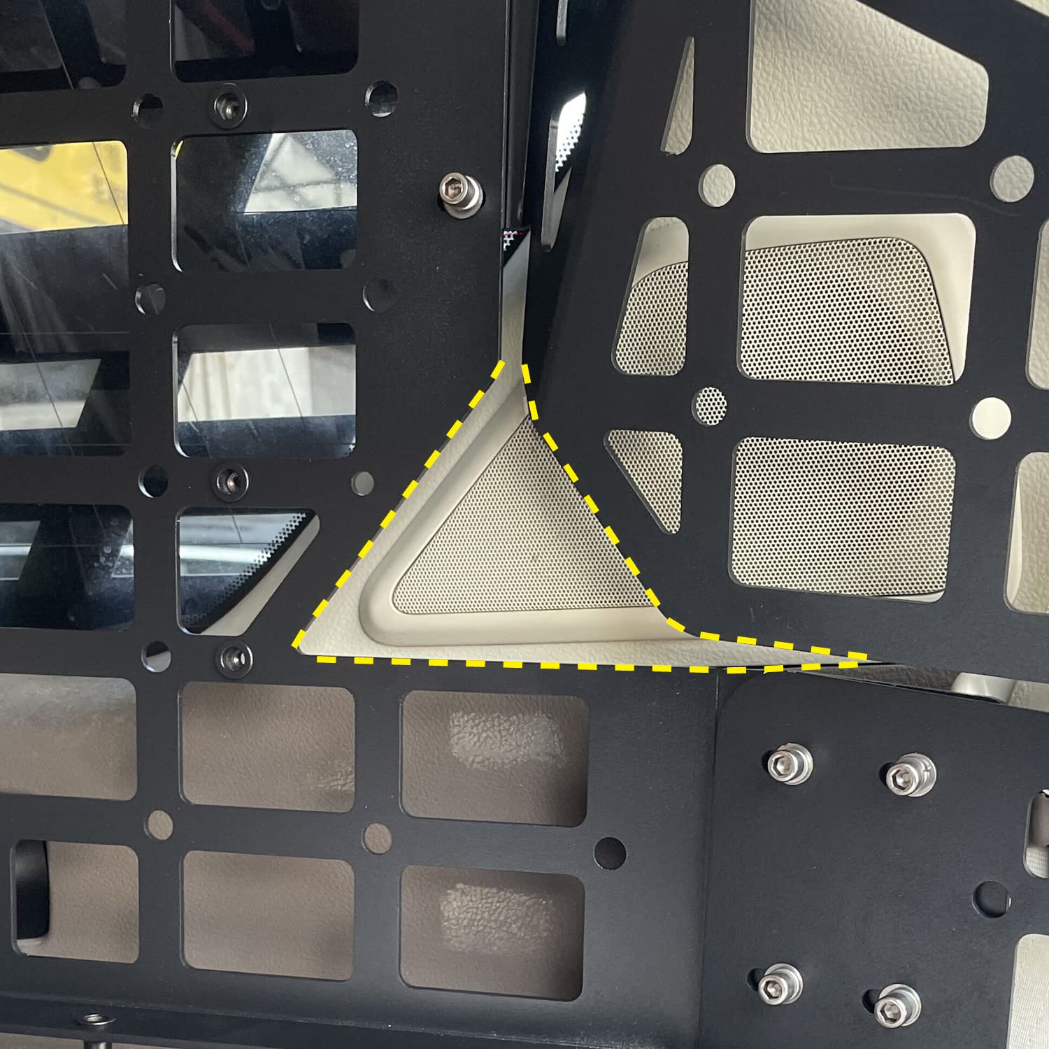 I.sランクル　プラド用リアラック Amazon.co.jp: プラド 150 リアラック 車内用ラック 収納用 棚