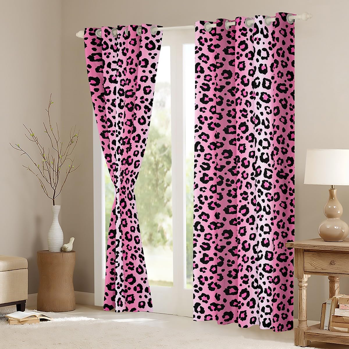 Amazon｜Feelyou ホットピンク レオパード 30%-50% 遮光カーテン