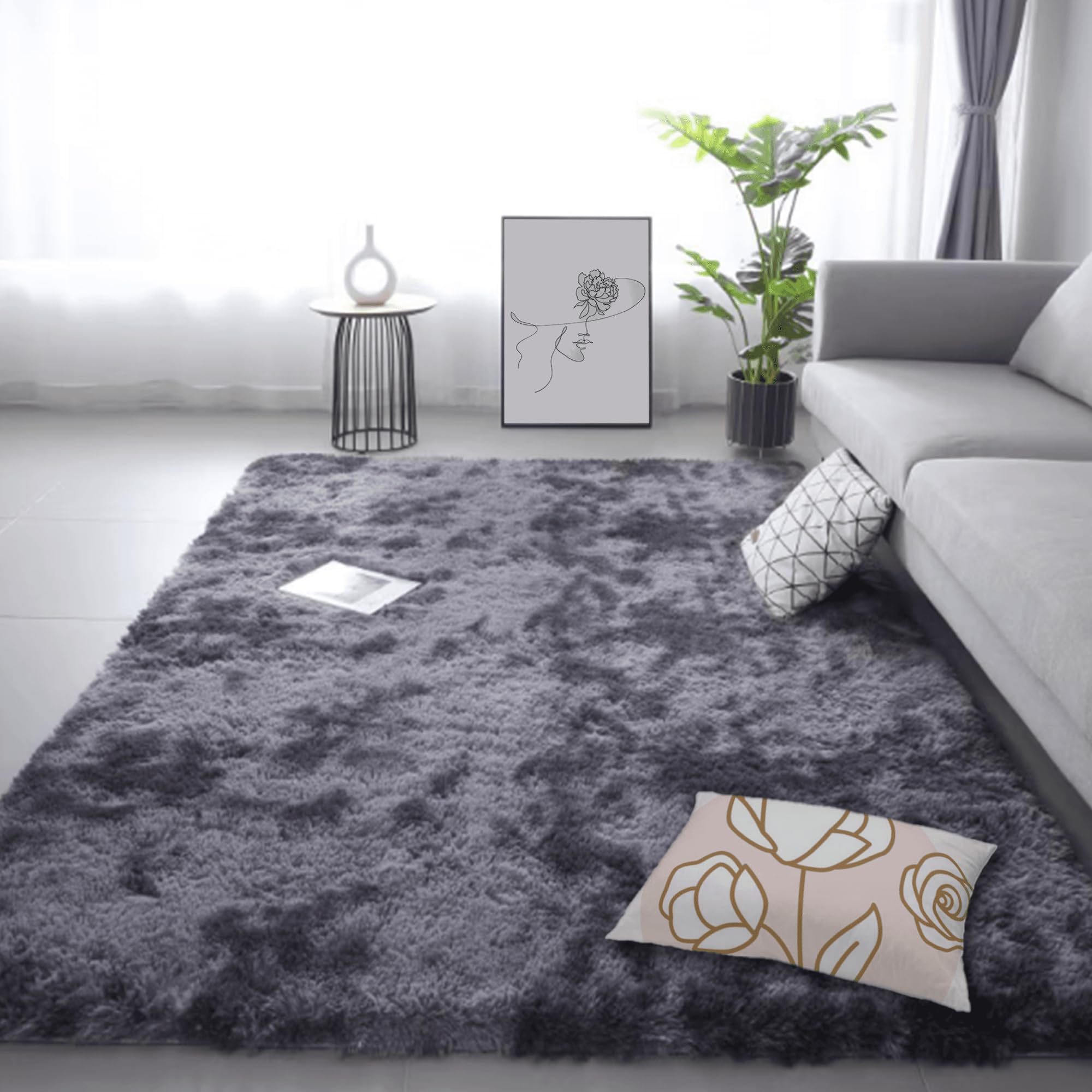 Tapis poils longs antidérapant pour éviter les glissades en chambre