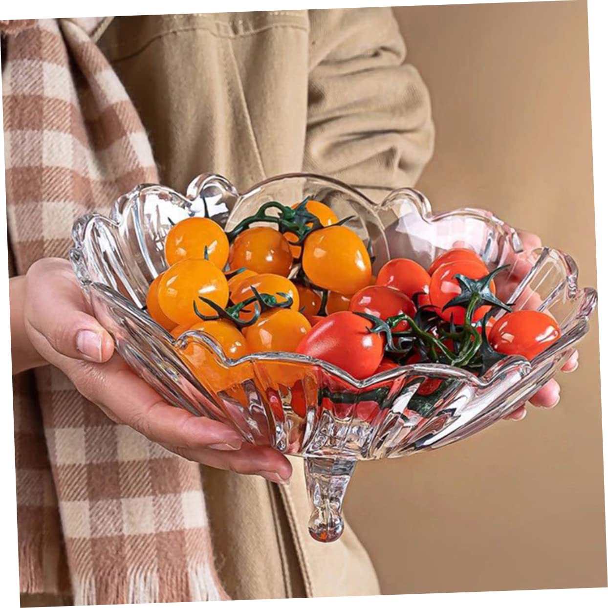 LABRIMP Tripod Glass Fruit Plate Footed Trifle Bowl Salad Bowls Cake Decorating Glass Tray Cake Container Clear Glass Bowls Clear Mixing Bowls Dessert Bowls Desktop Fruit Bowl