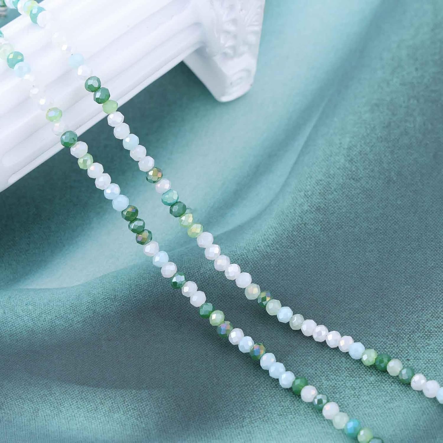 Andelaisi Boho Seed Bead Necklace Choker Vintage Rice Bead Chain Necklace Tiny Beaded Necklace Handmade Glass Beaded Summer Beach Necklace Jewelry for Women - Image 5