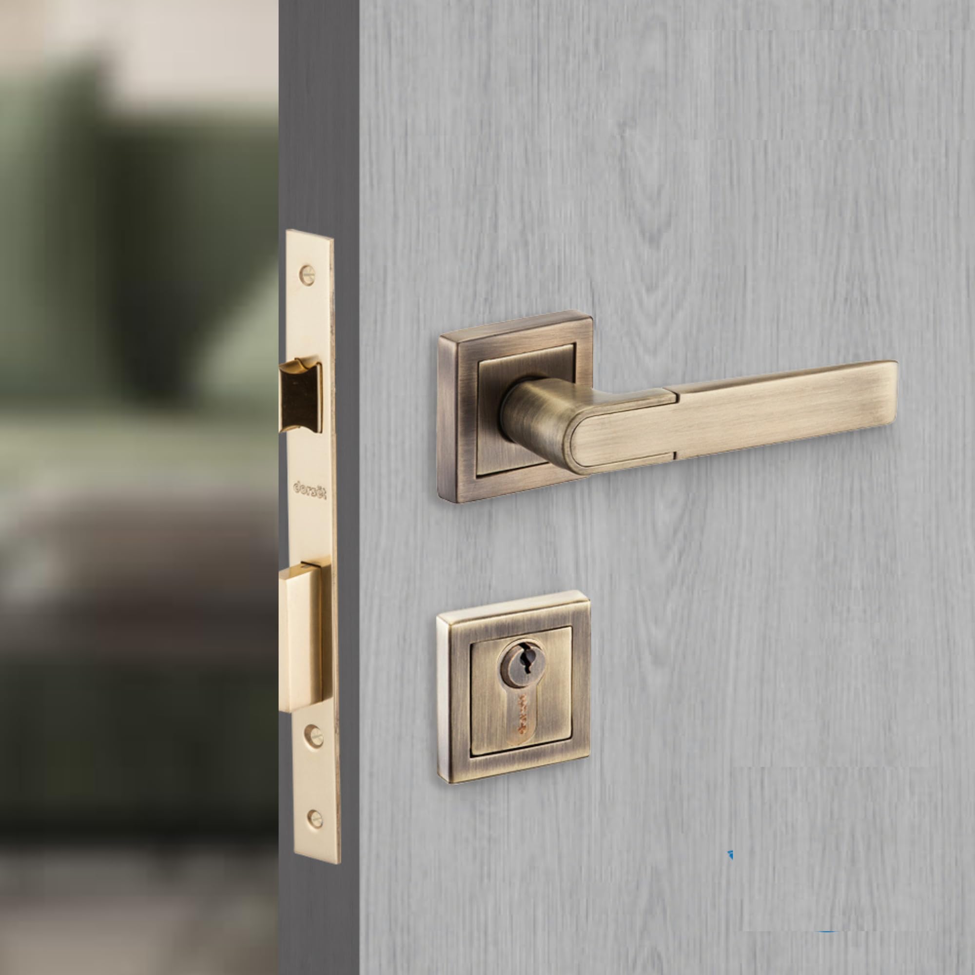 Dorset Zovi Handle on Rose | Mortise Lock with 70 mm Key and knob